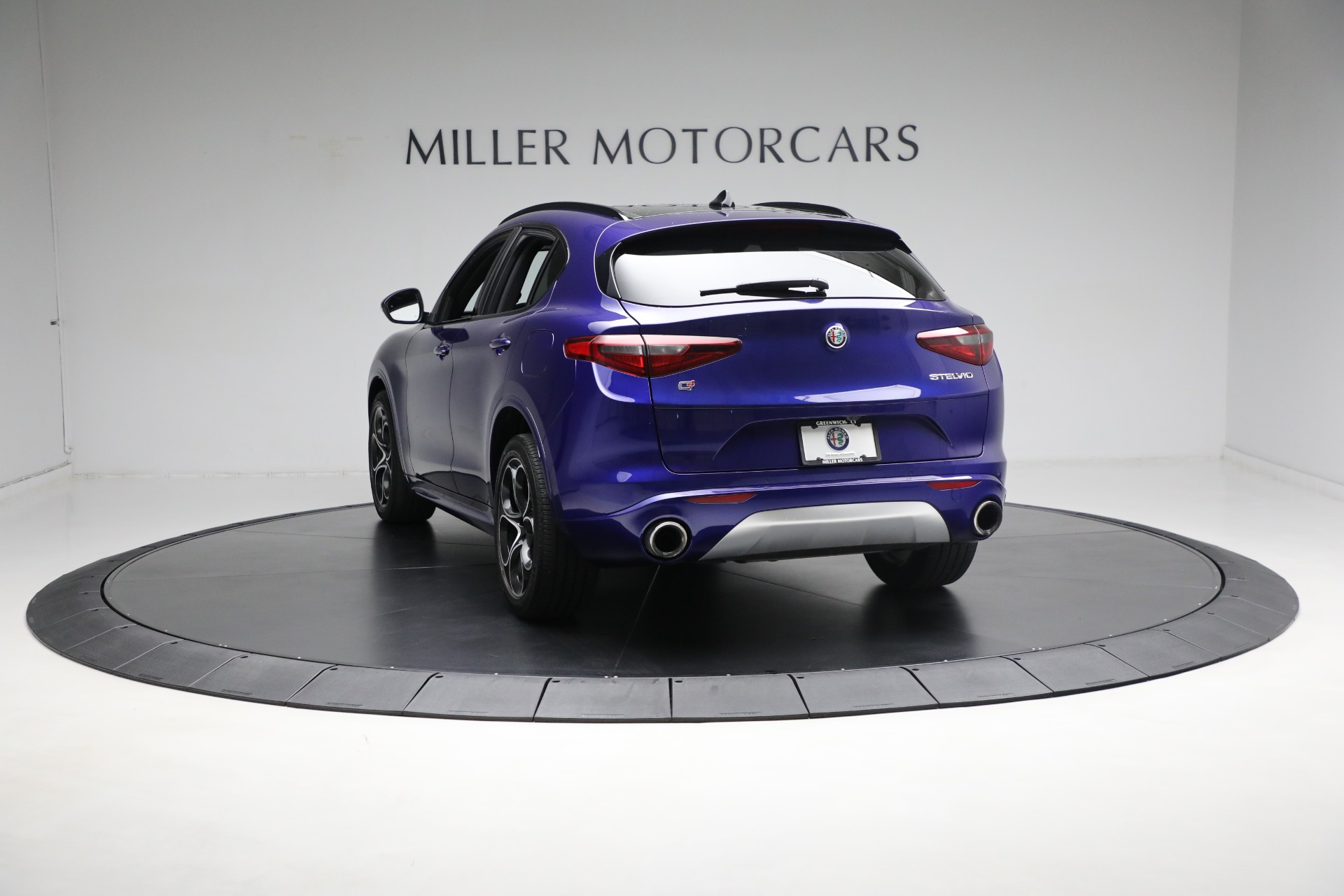 Used-2020-Alfa-Romeo-Stelvio-Ti-Sport-Q4