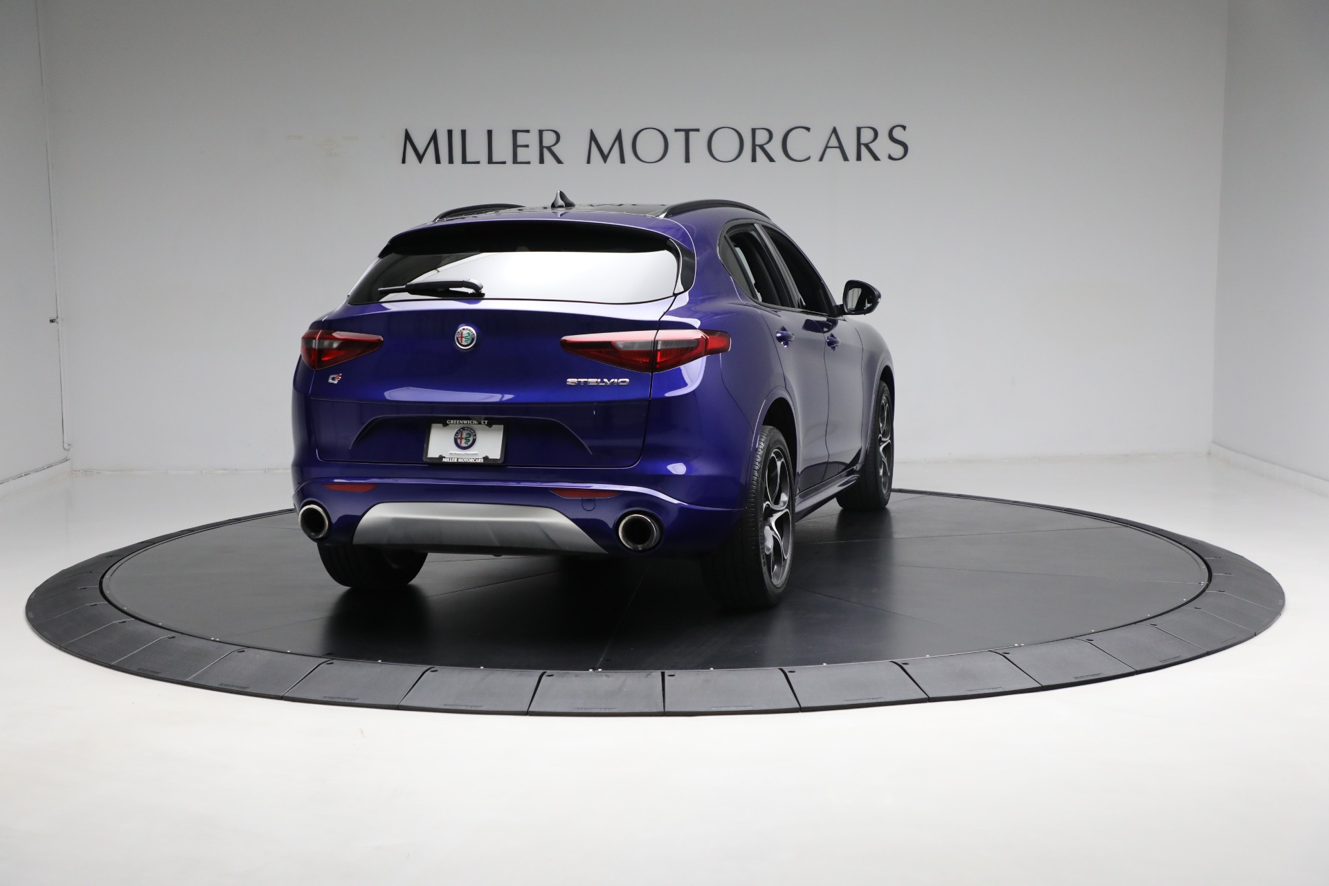 Used-2020-Alfa-Romeo-Stelvio-Ti-Sport-Q4