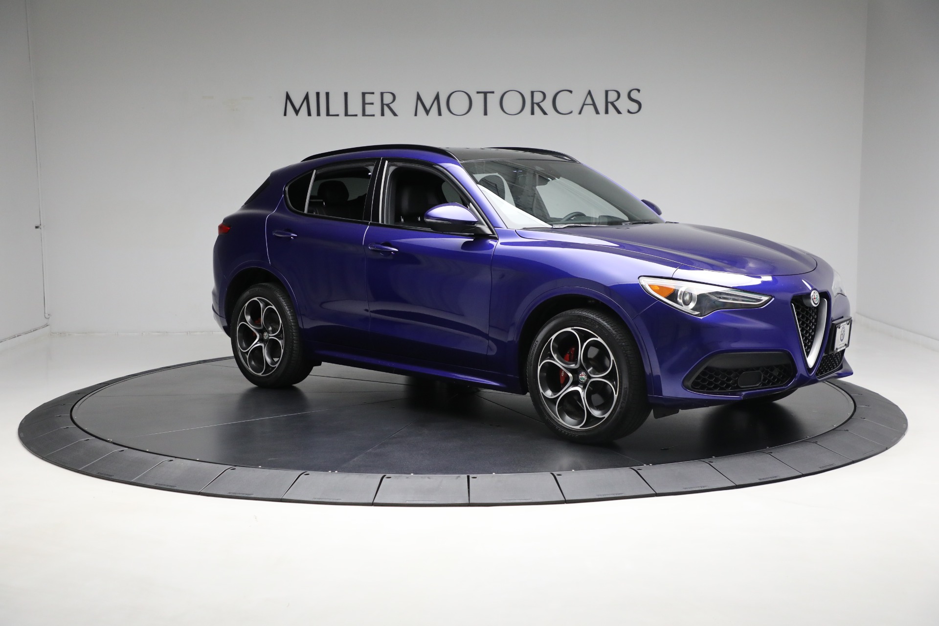 Used-2020-Alfa-Romeo-Stelvio-Ti-Sport-Q4