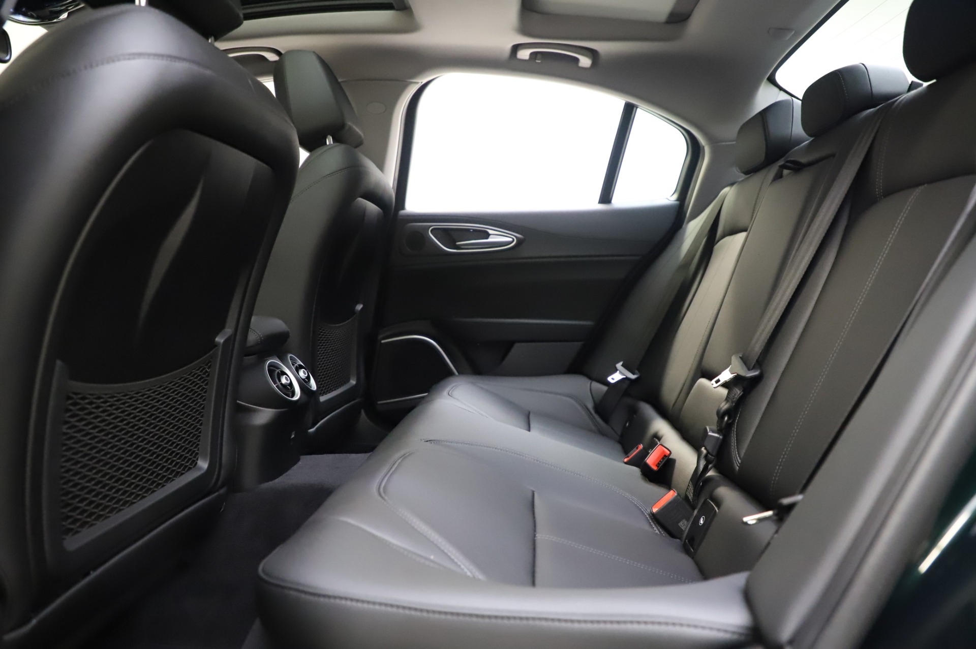 New-2020-Alfa-Romeo-Giulia-Ti-Q4