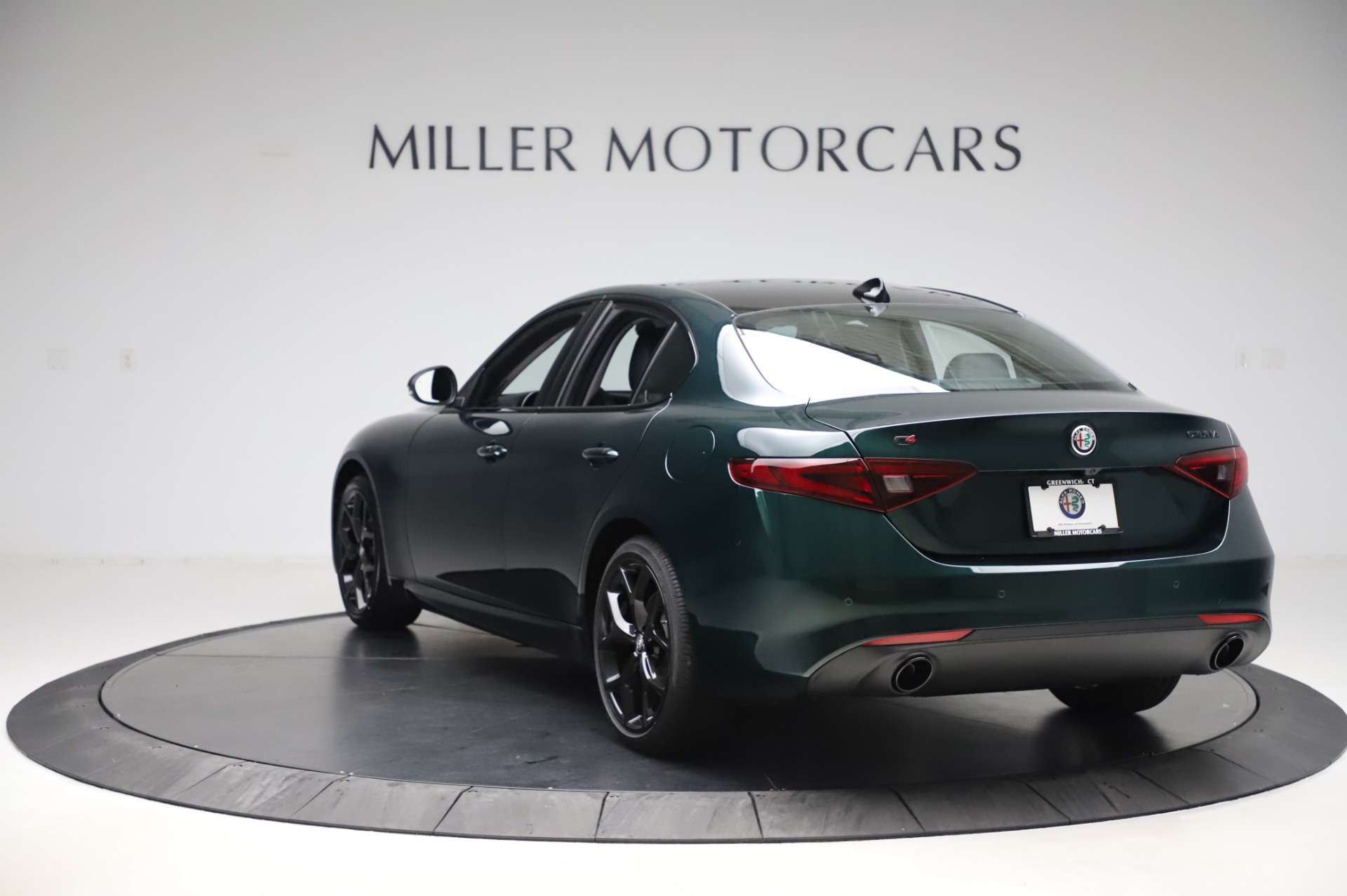 New-2020-Alfa-Romeo-Giulia-Ti-Q4