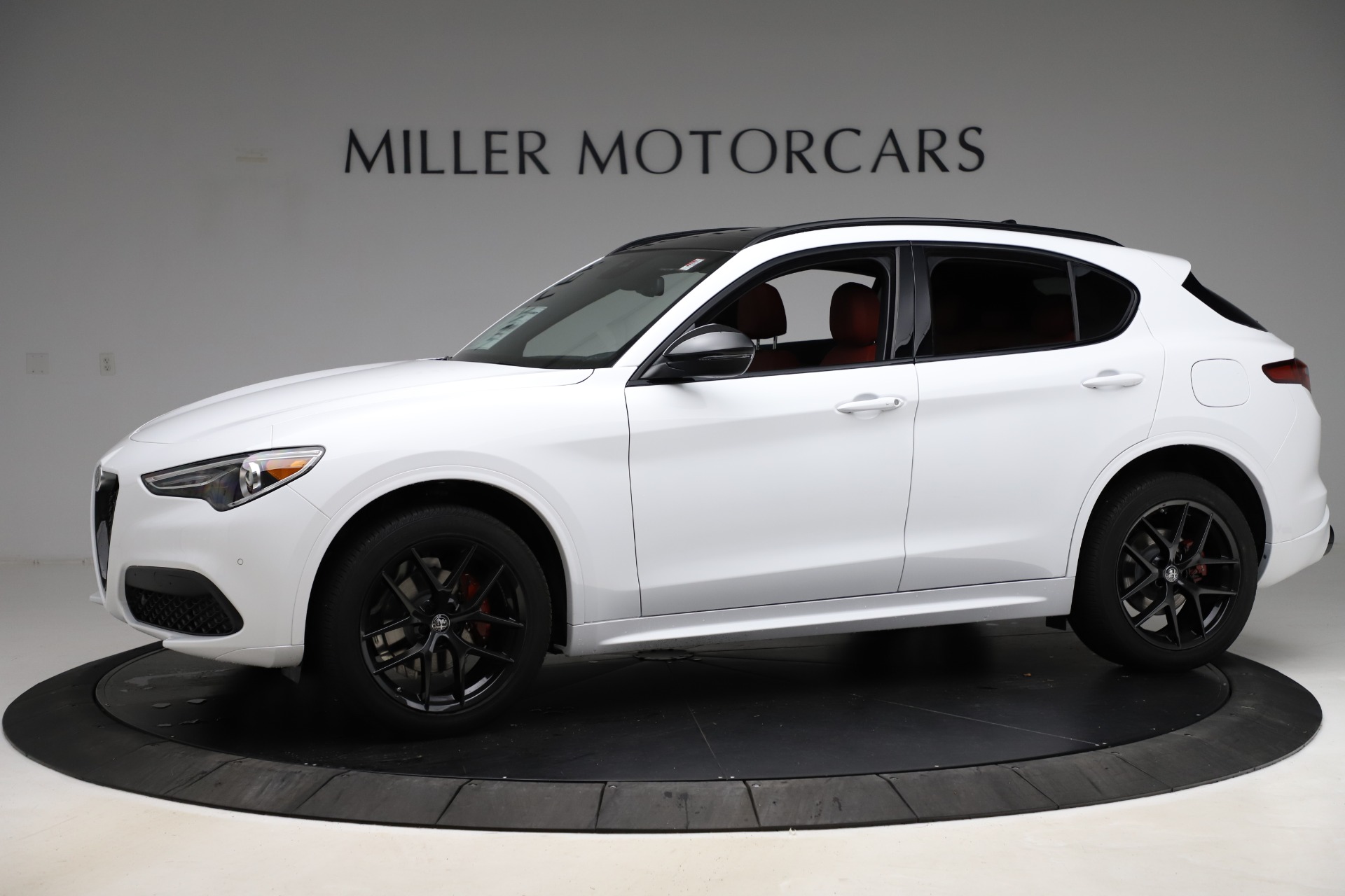New-2020-Alfa-Romeo-Stelvio-Ti-Sport-Q4