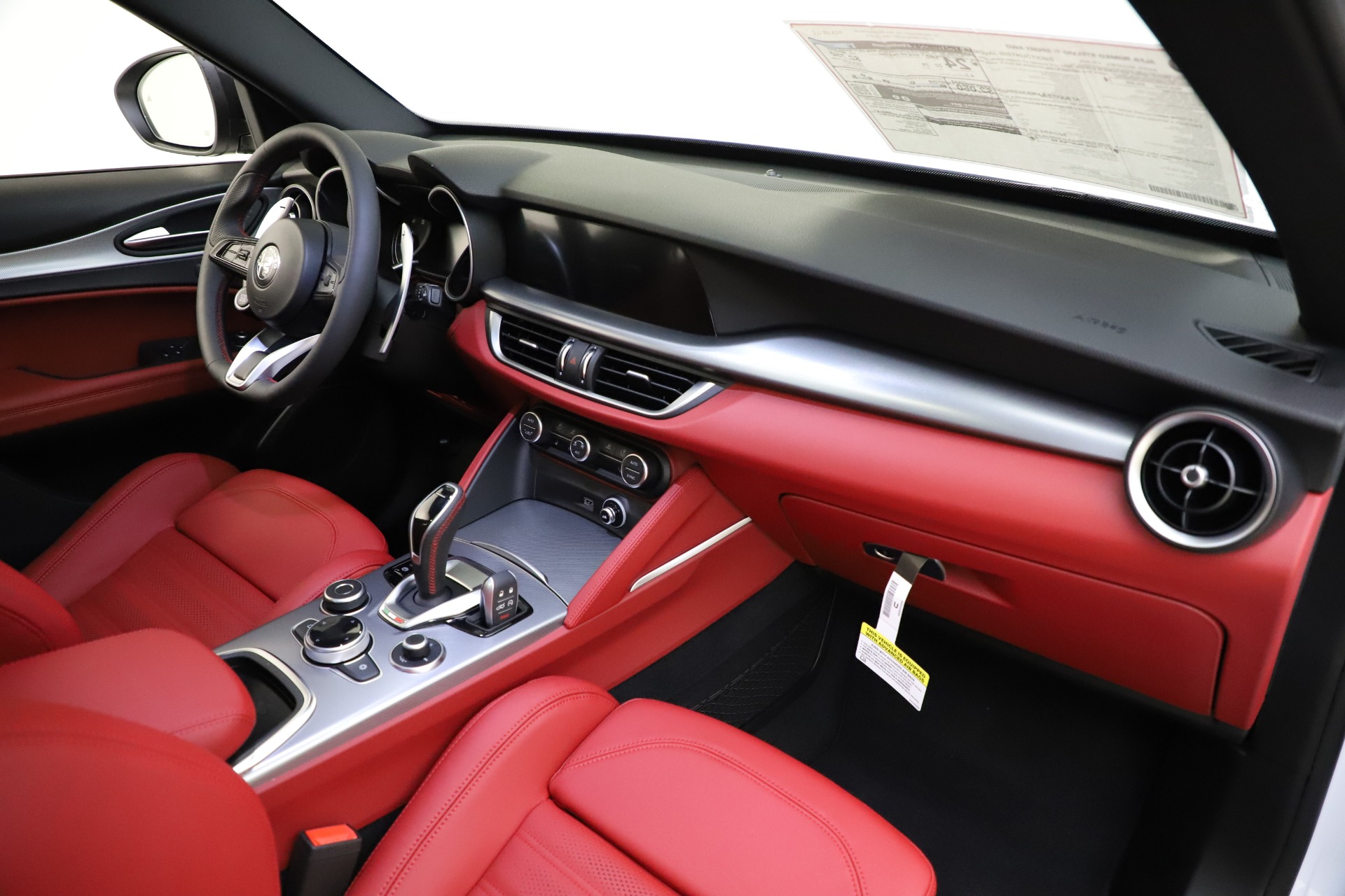 New-2020-Alfa-Romeo-Stelvio-Ti-Sport-Q4