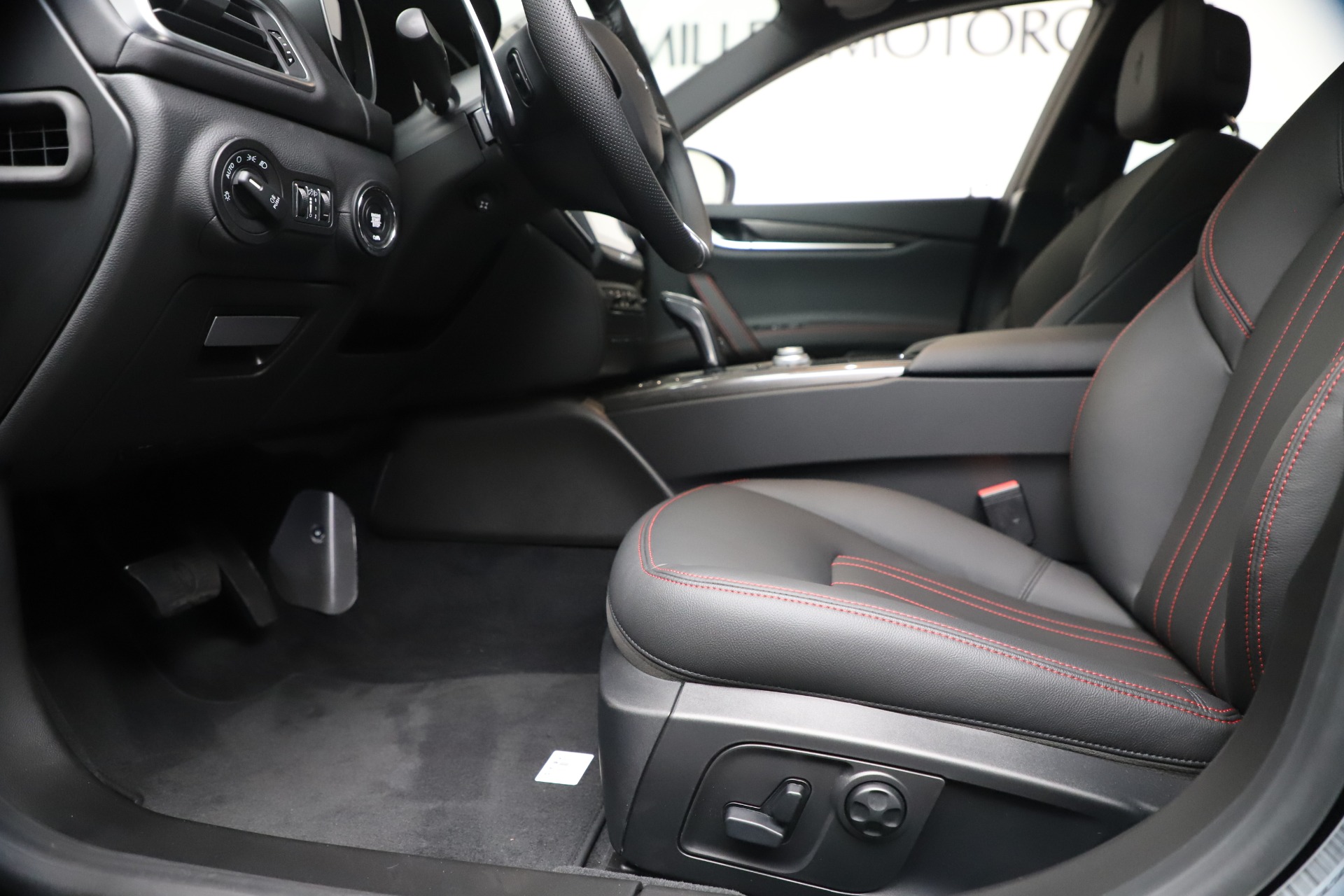 New-2020-Maserati-Ghibli-S-Q4