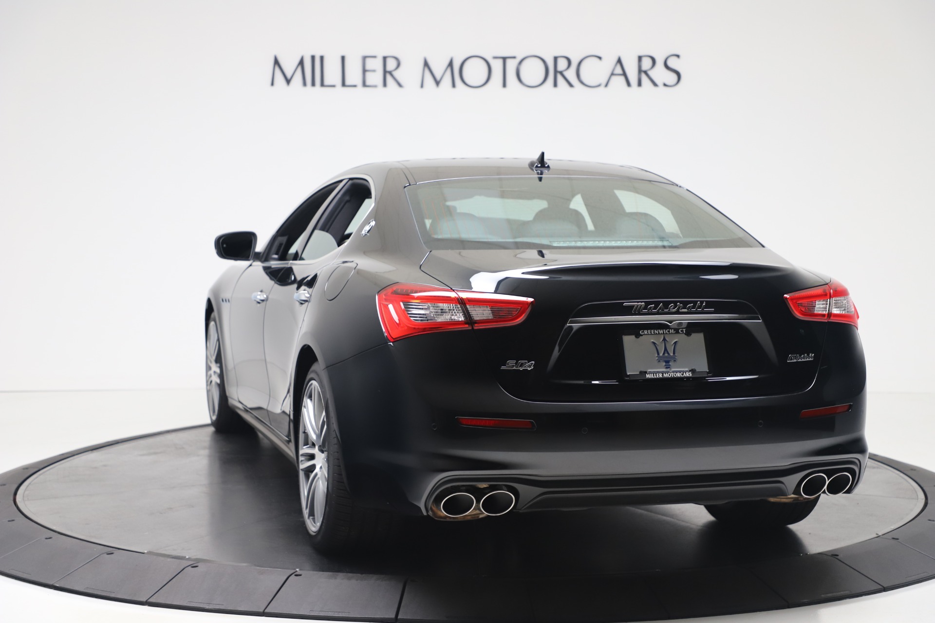 New-2020-Maserati-Ghibli-S-Q4