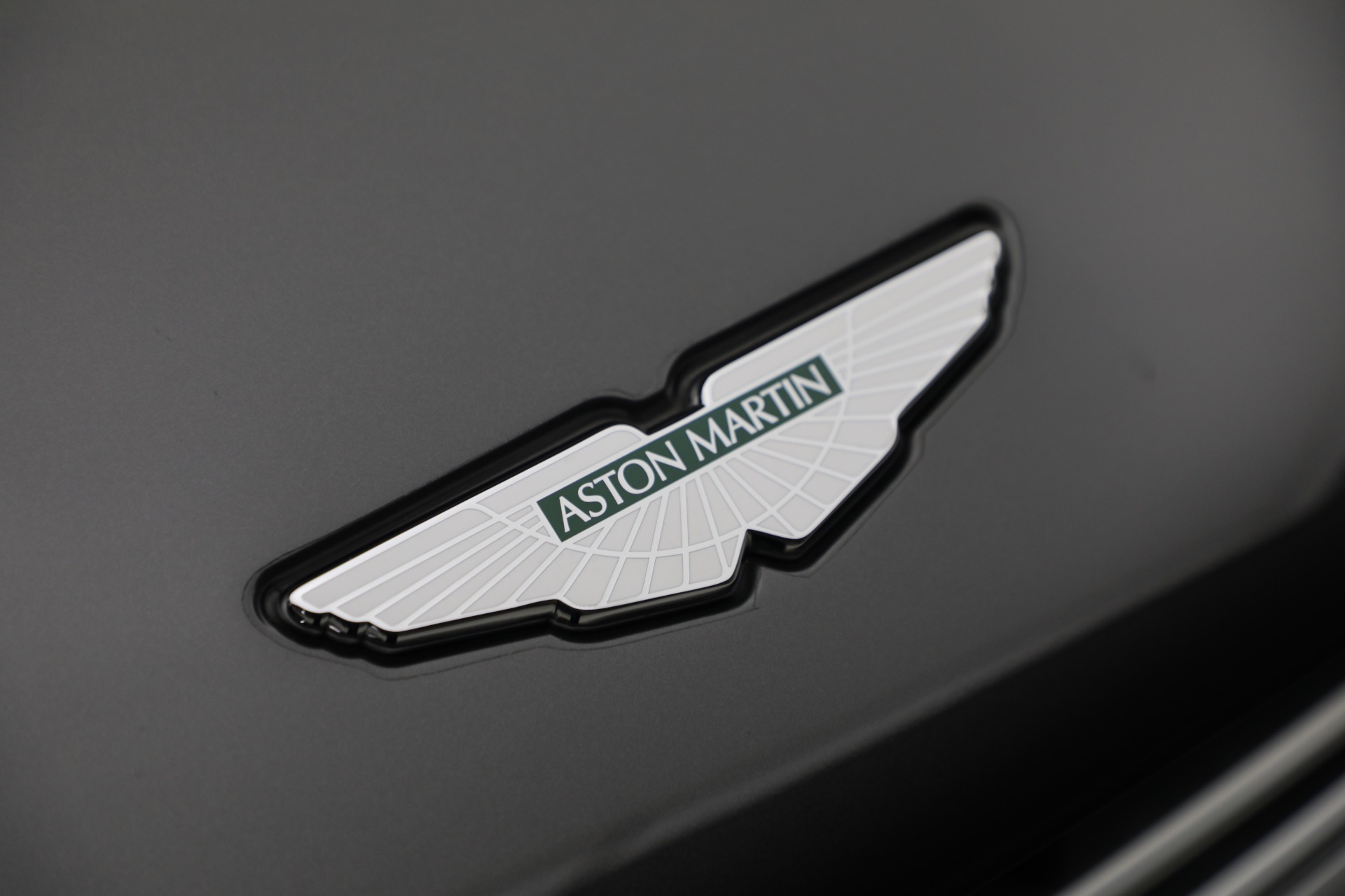 Used-2019-Aston-Martin-DB11-V8