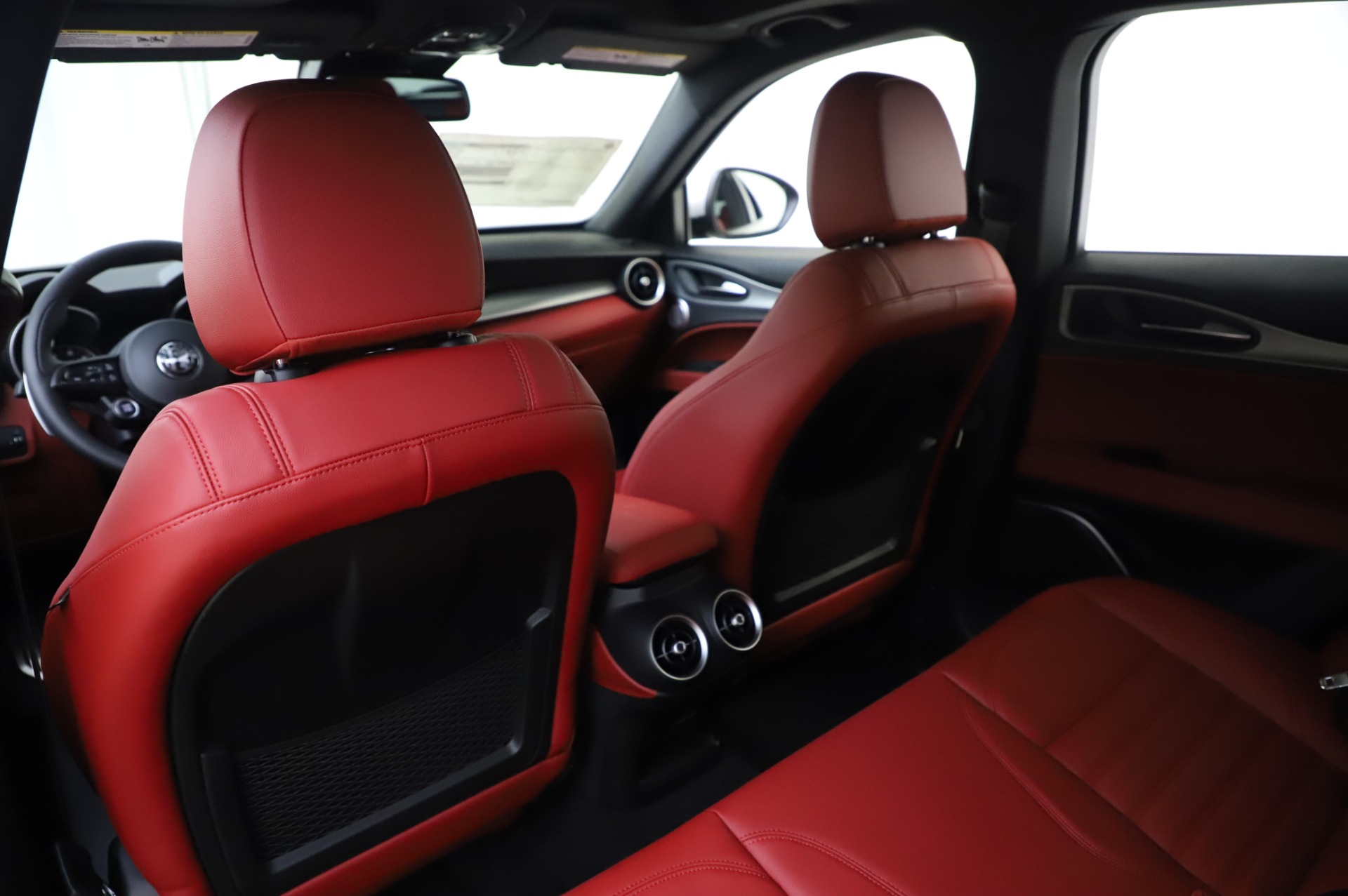 New-2020-Alfa-Romeo-Stelvio-Ti-Sport-Q4