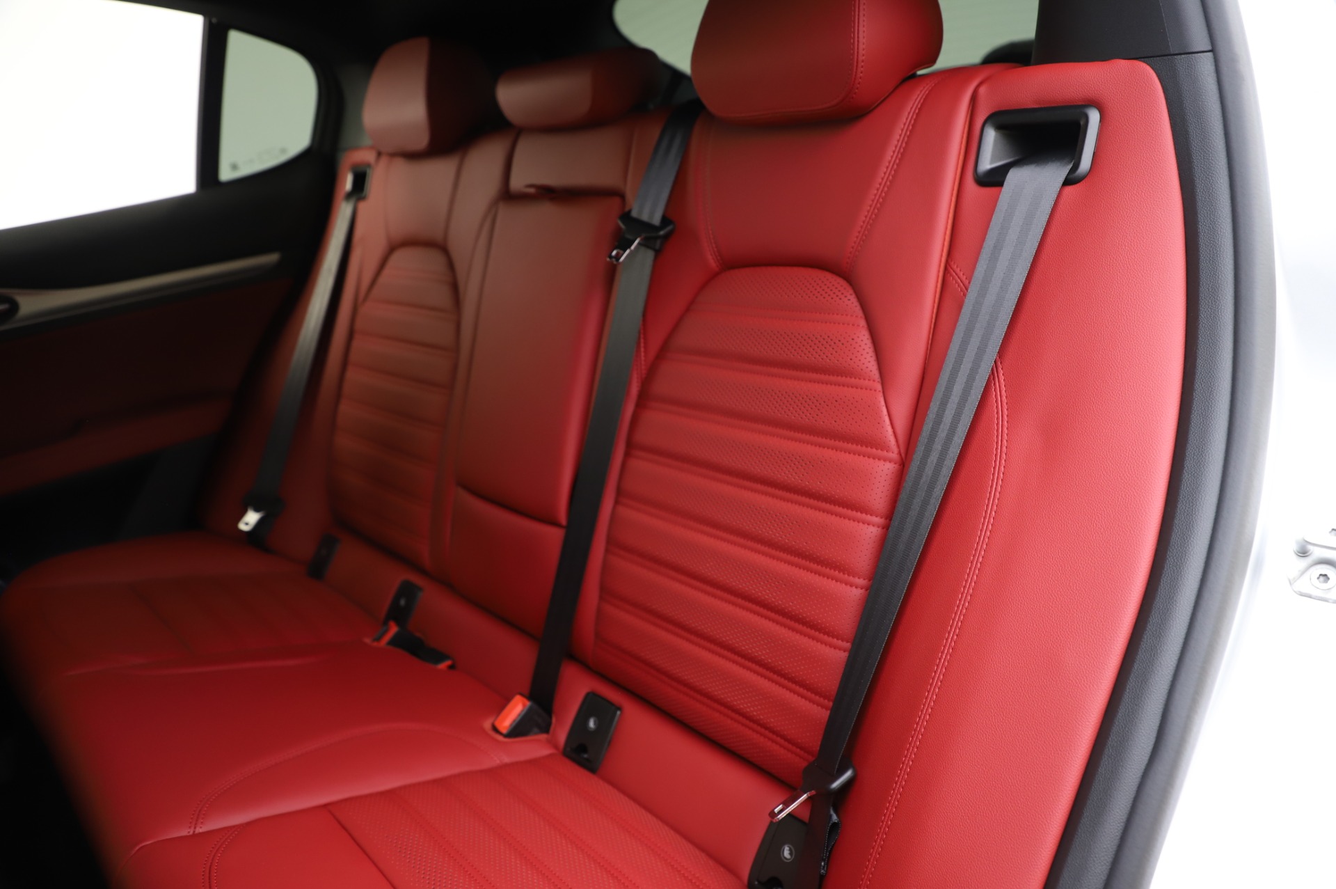 New-2020-Alfa-Romeo-Stelvio-Ti-Sport-Q4