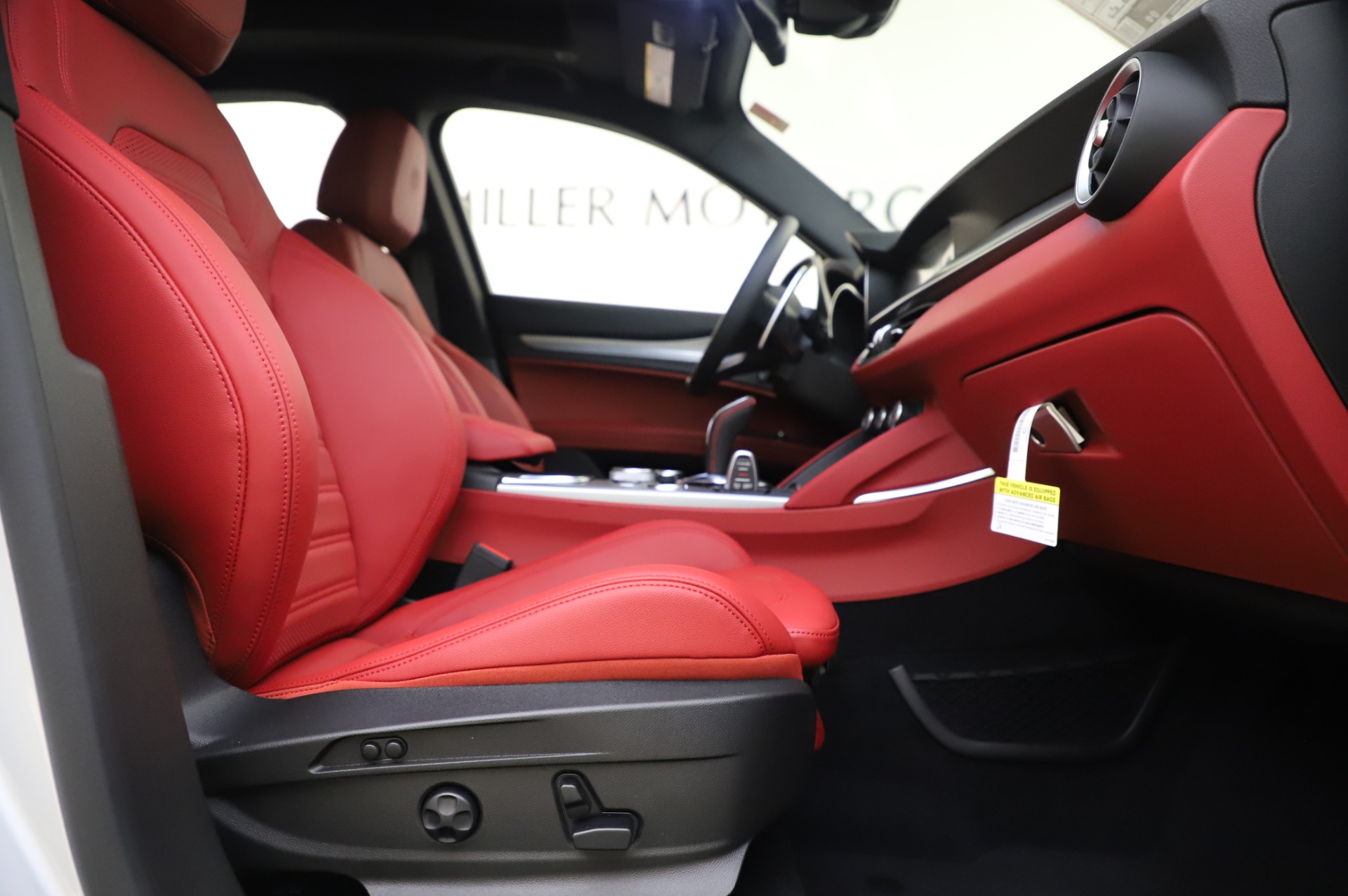 New-2020-Alfa-Romeo-Stelvio-Ti-Sport-Q4