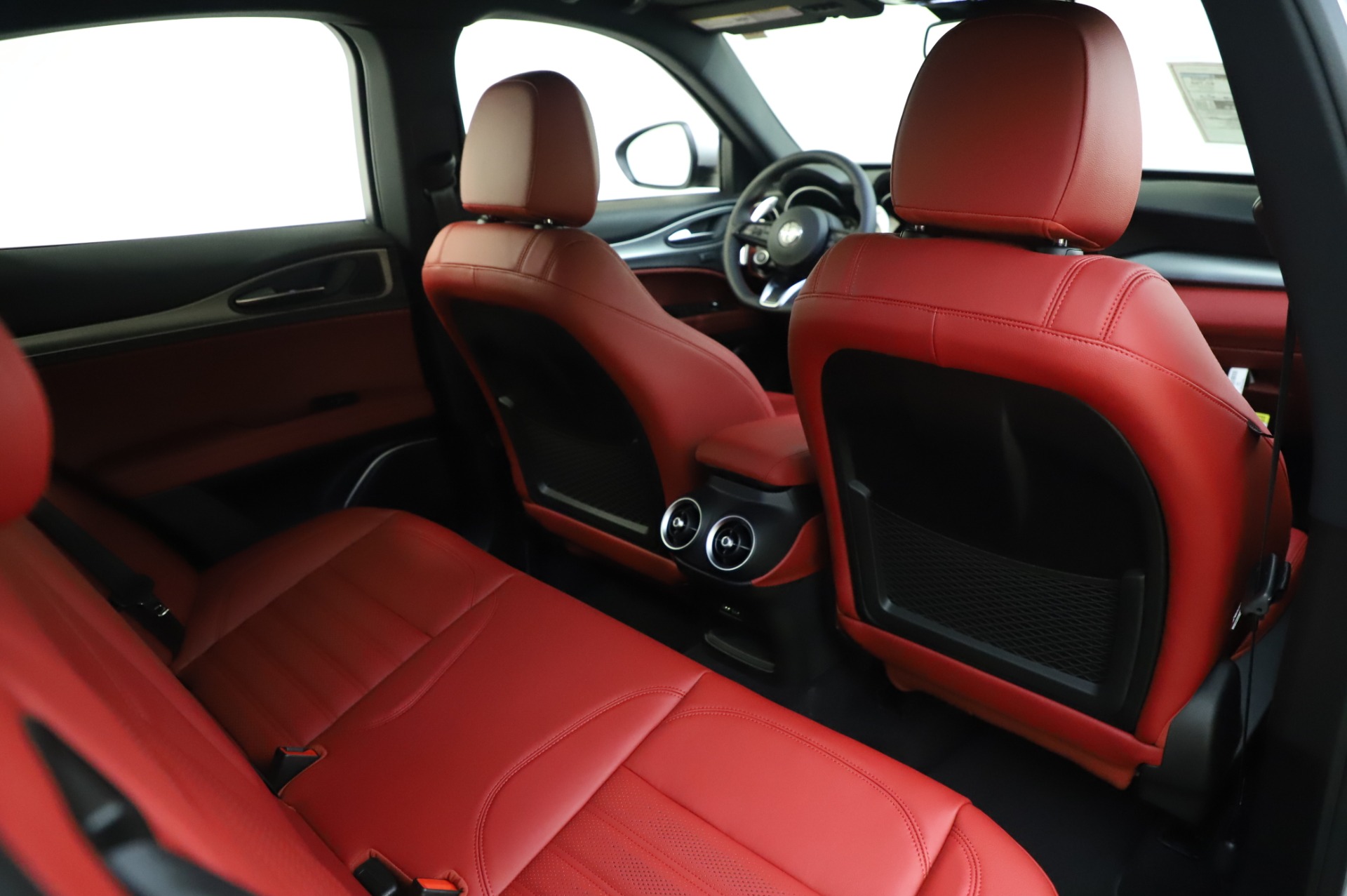 New-2020-Alfa-Romeo-Stelvio-Ti-Sport-Q4