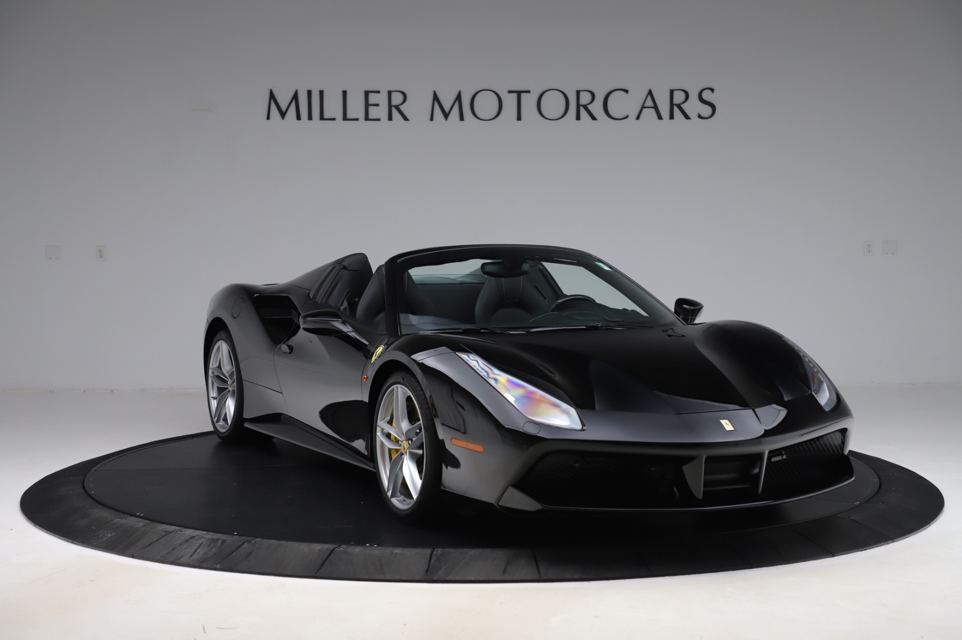 Used-2017-Ferrari-488-Spider