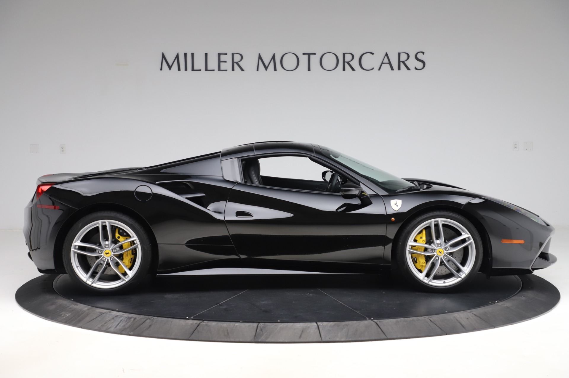 Used-2017-Ferrari-488-Spider