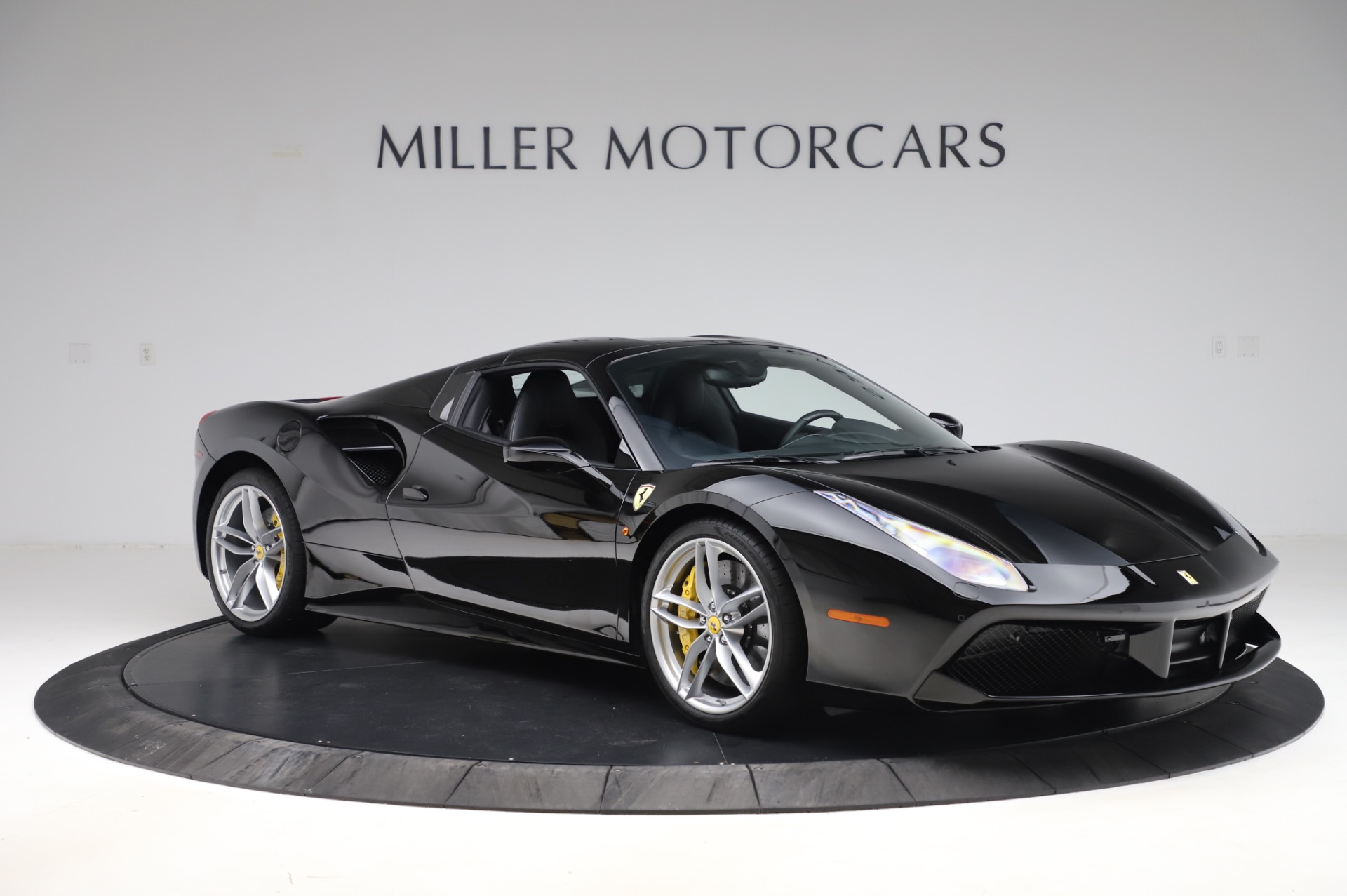 Used-2017-Ferrari-488-Spider