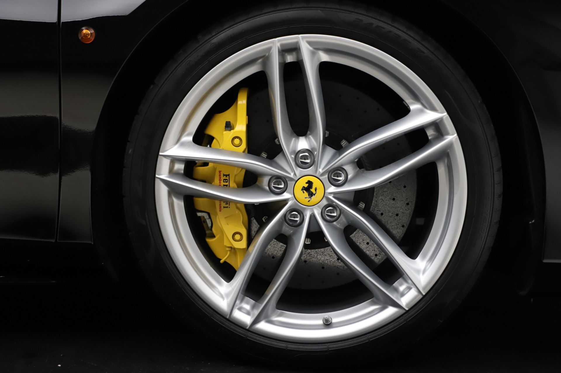 Used-2017-Ferrari-488-Spider