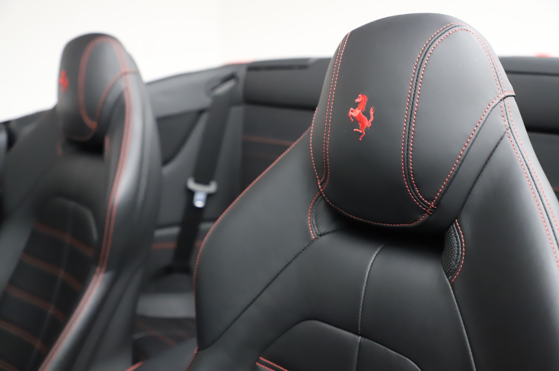 Used-2017-Ferrari-California-T