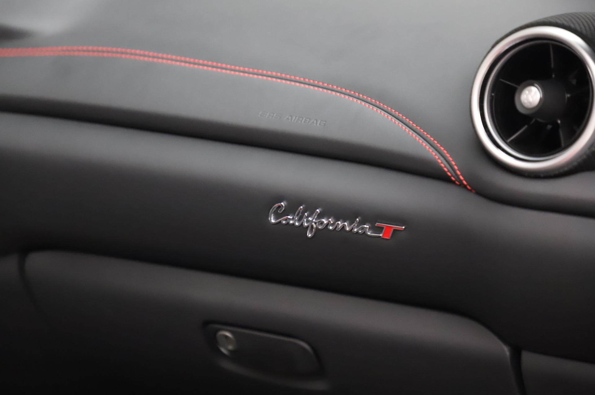 Used-2017-Ferrari-California-T