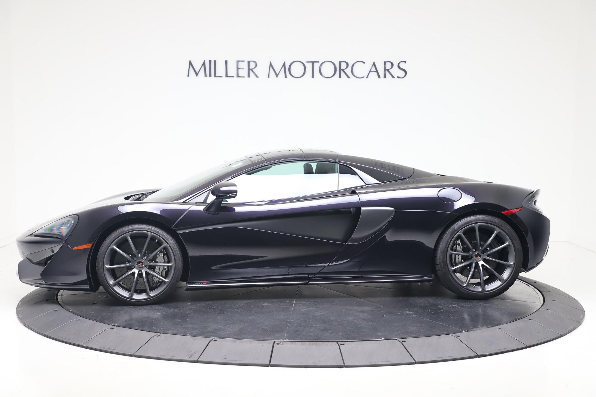 Used-2019-McLaren-570S-Spider