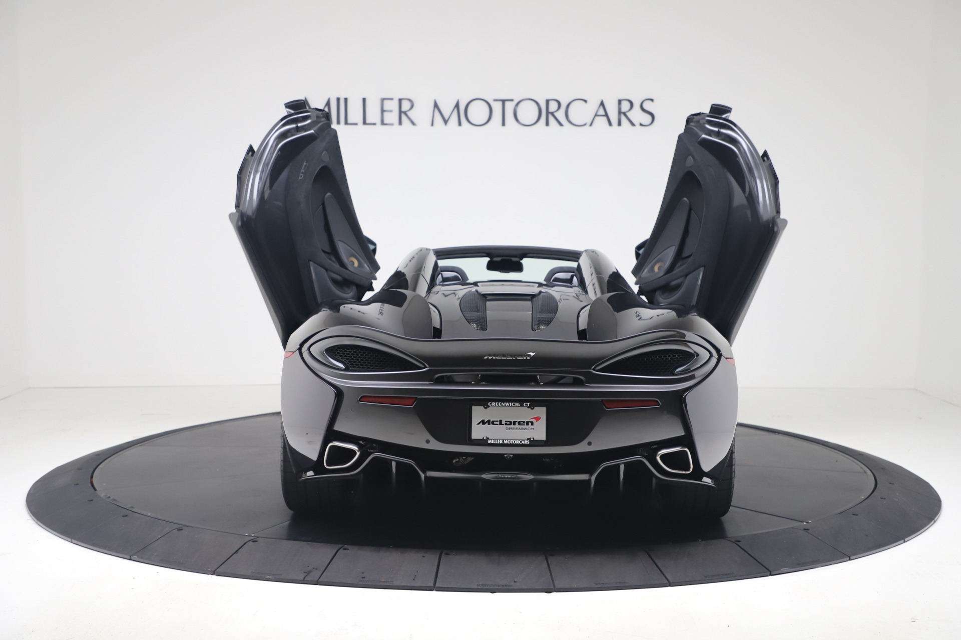 Used-2019-McLaren-570S-Spider