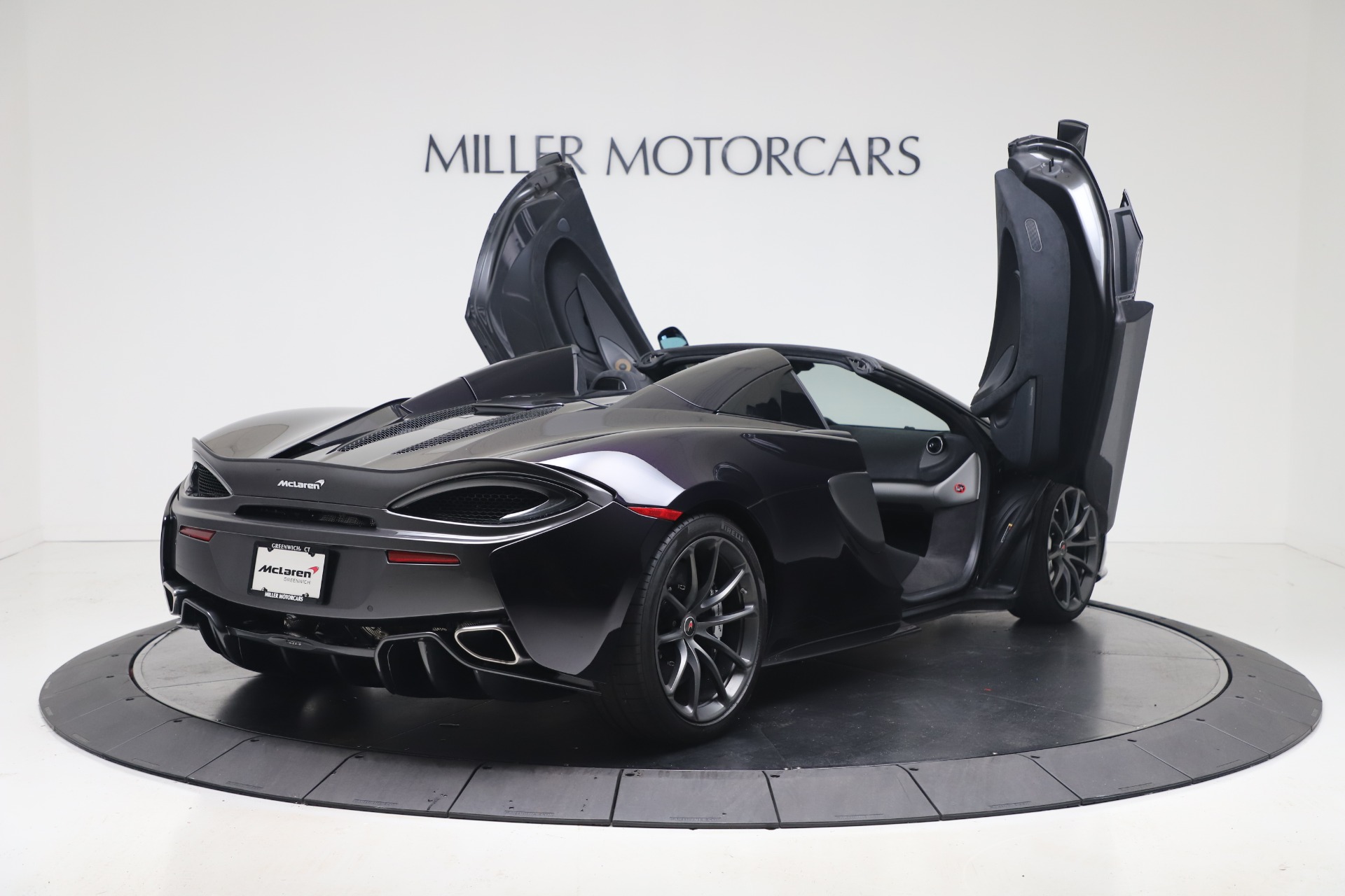 Used-2019-McLaren-570S-Spider