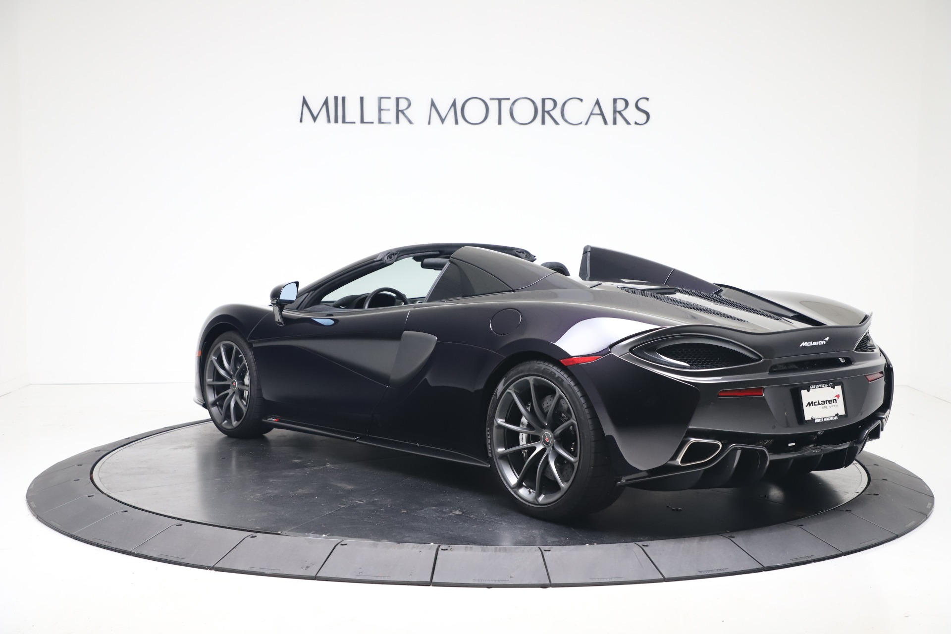Used-2019-McLaren-570S-Spider