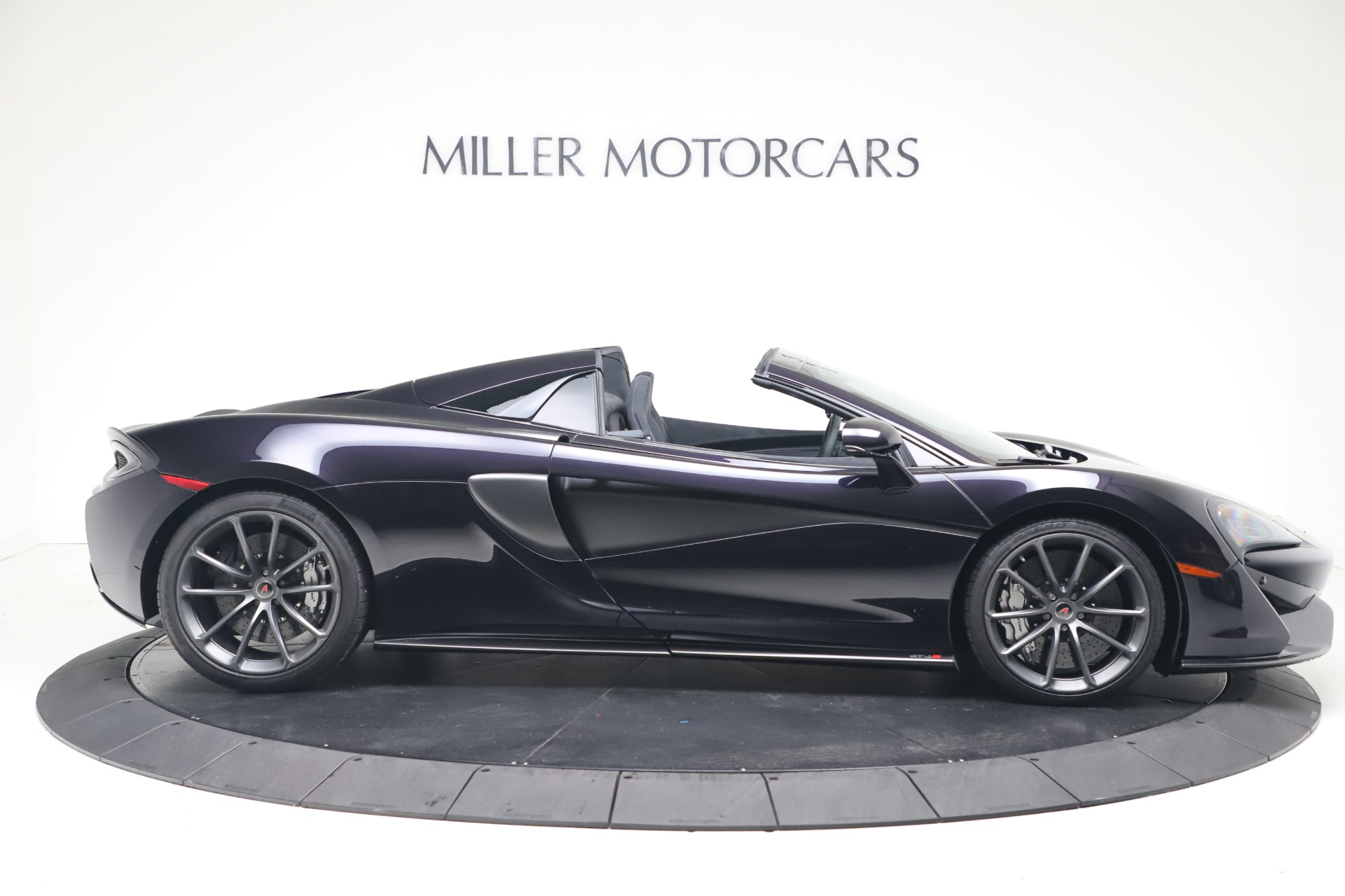 Used-2019-McLaren-570S-Spider