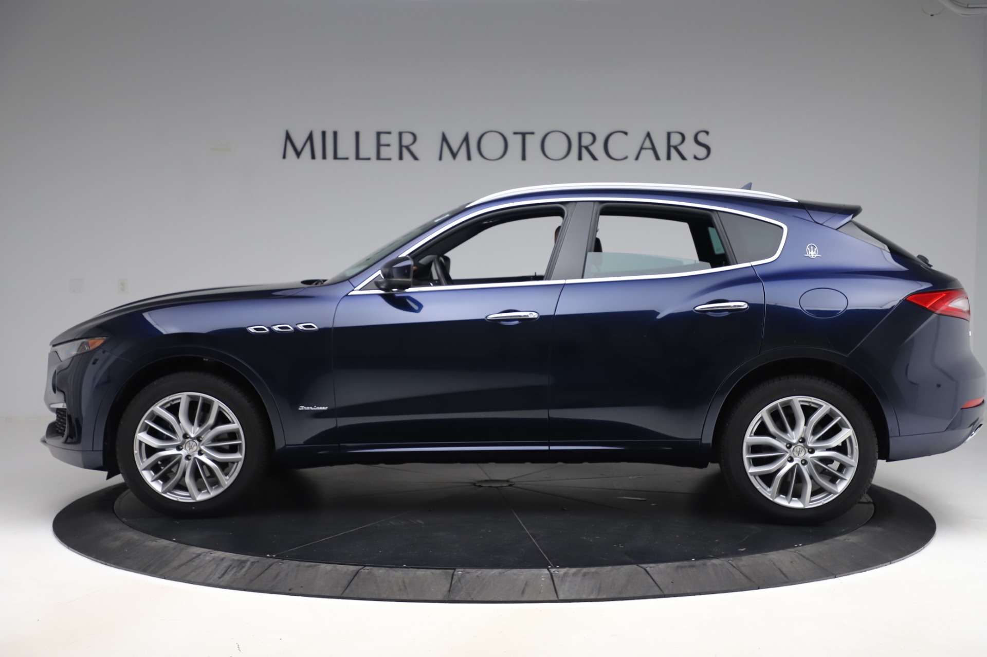 New-2020-Maserati-Levante-Q4-GranLusso