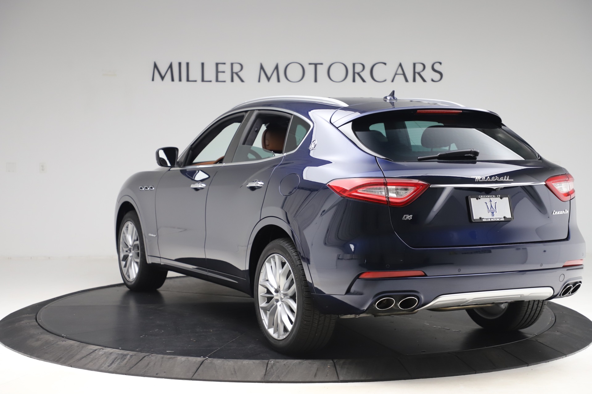 New-2020-Maserati-Levante-Q4-GranLusso