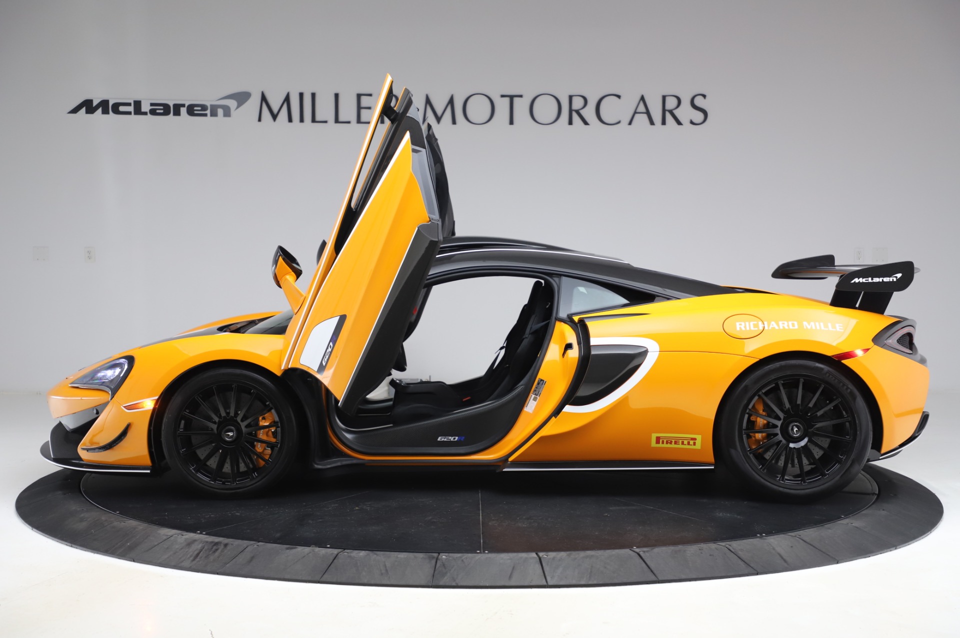 New-2020-McLaren-620R