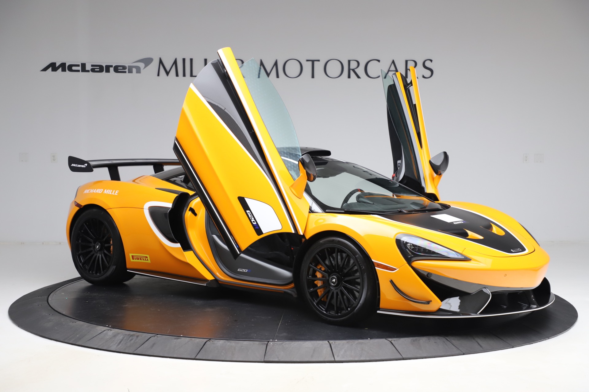 New-2020-McLaren-620R