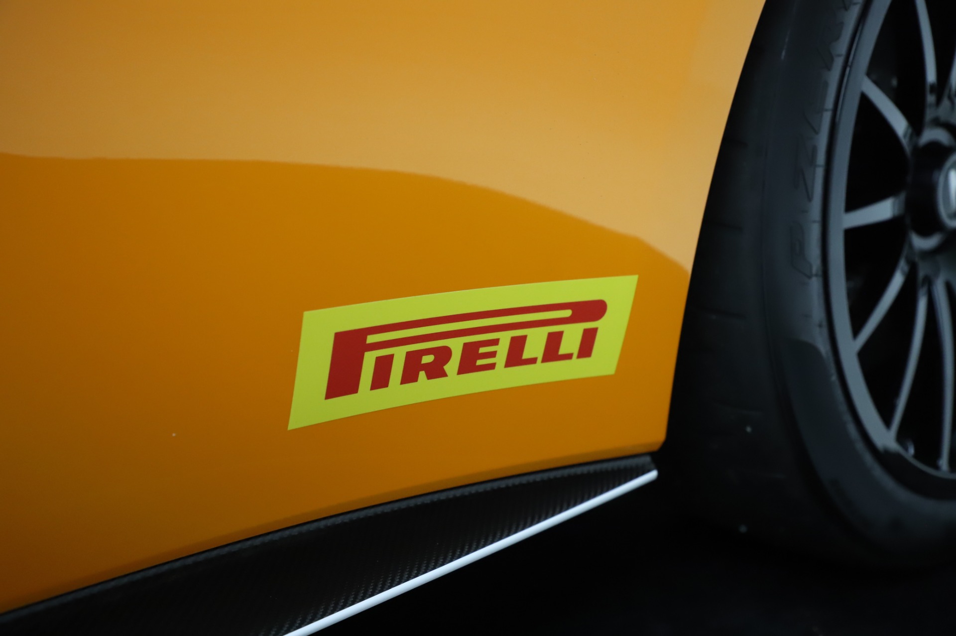 New-2020-McLaren-620R