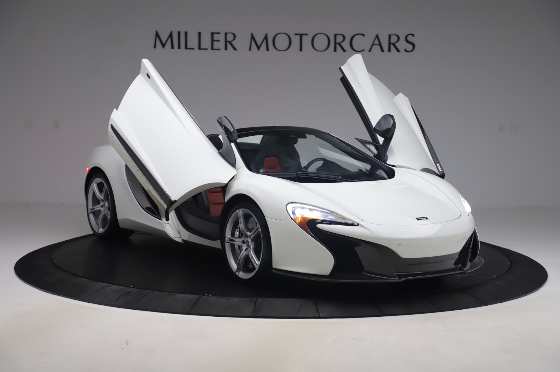 Used-2016-McLaren-650S-Spider