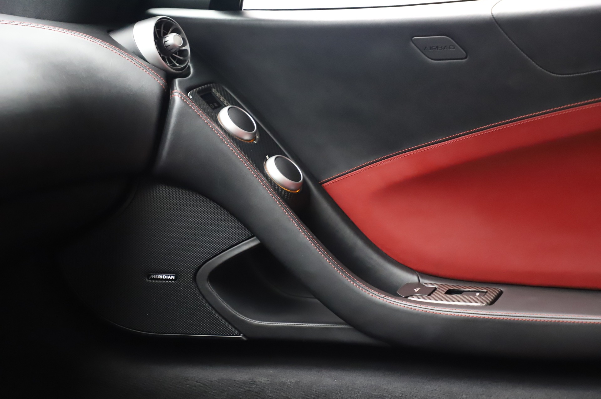 Used-2016-McLaren-650S-Spider