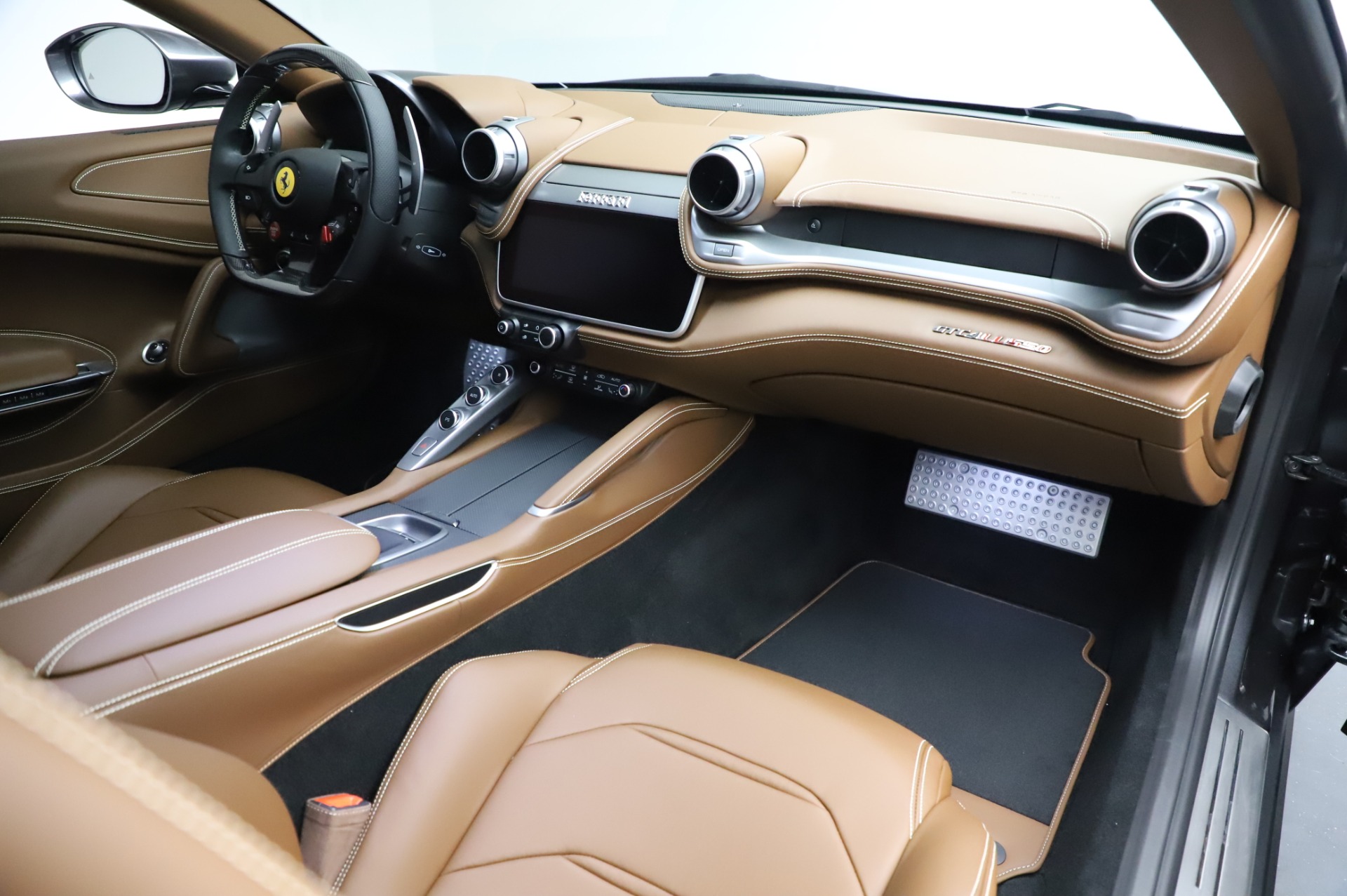 Used-2020-Ferrari-GTC4Lusso