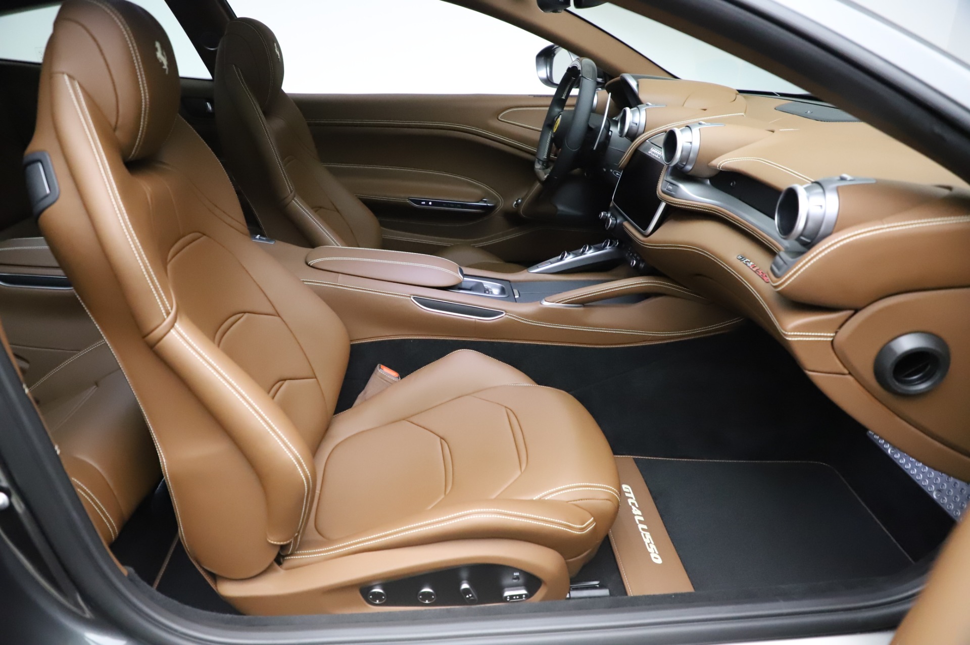 Used-2020-Ferrari-GTC4Lusso