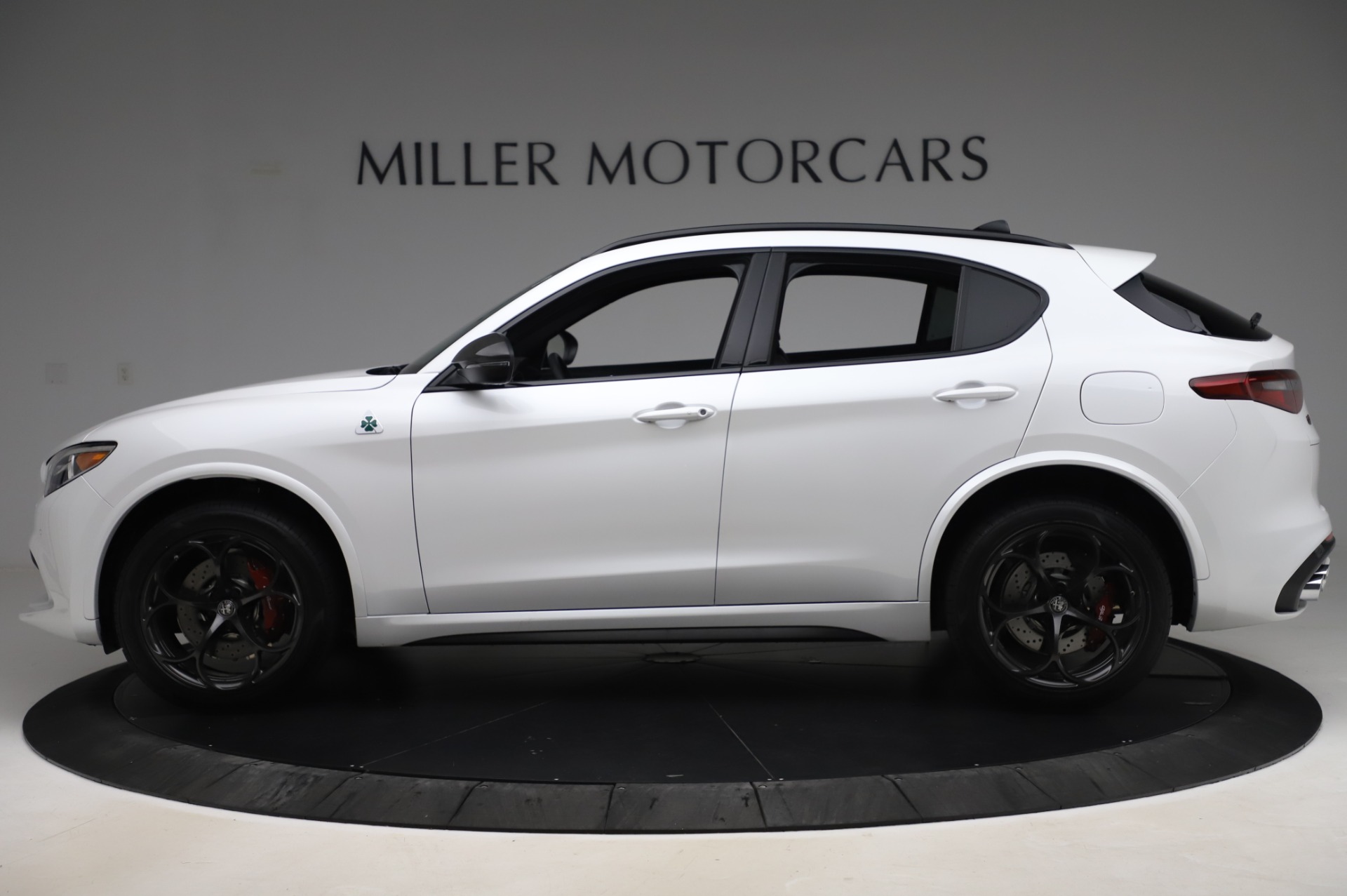 New-2020-Alfa-Romeo-Stelvio-Quadrifoglio