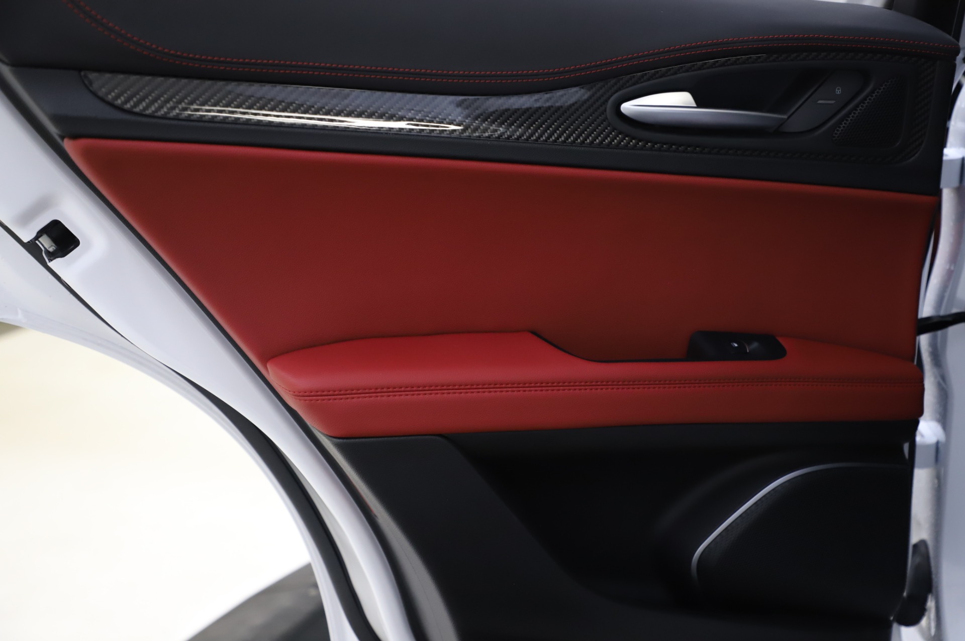 New-2020-Alfa-Romeo-Stelvio-Quadrifoglio