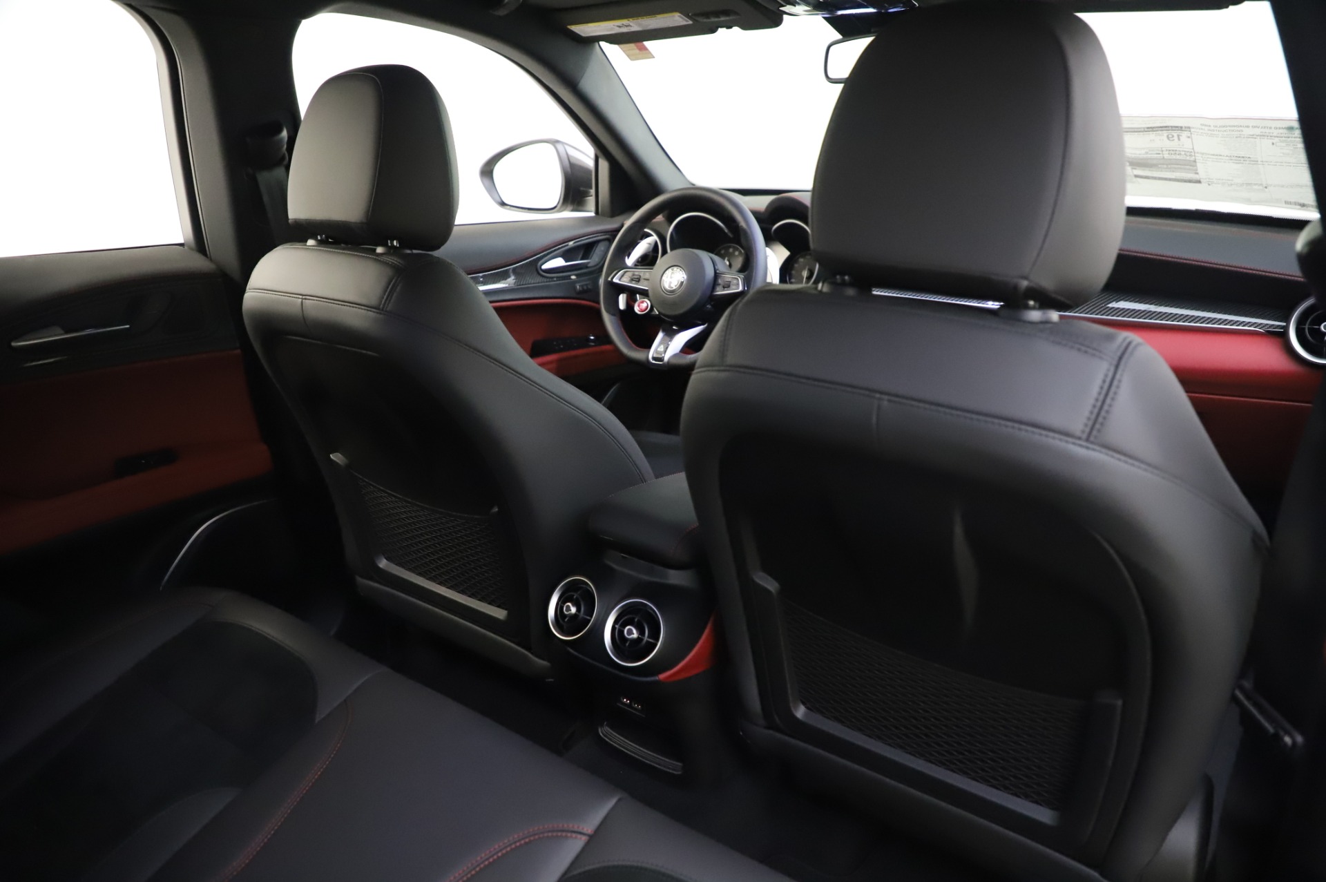 New-2020-Alfa-Romeo-Stelvio-Quadrifoglio