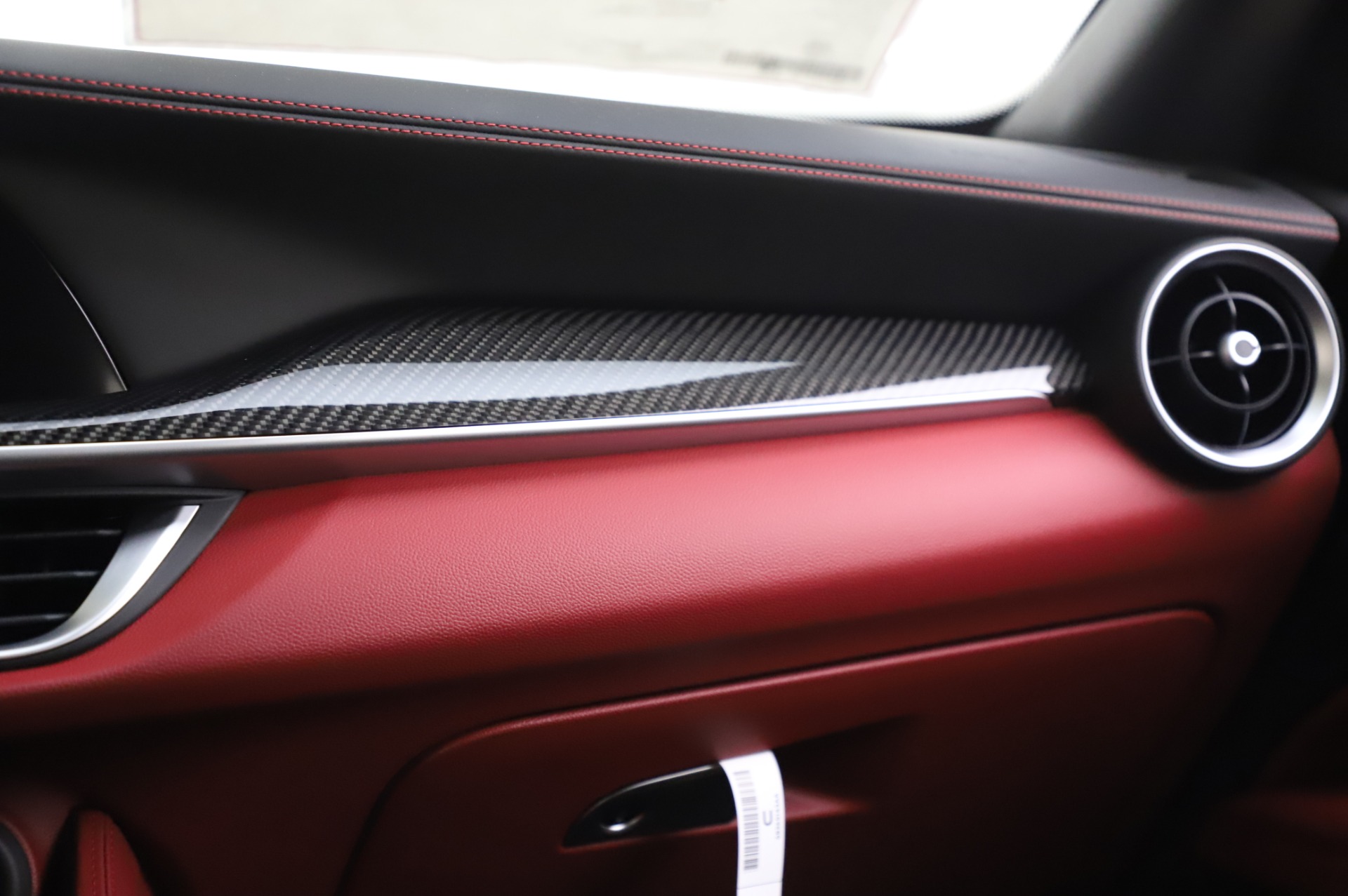 New-2020-Alfa-Romeo-Stelvio-Quadrifoglio