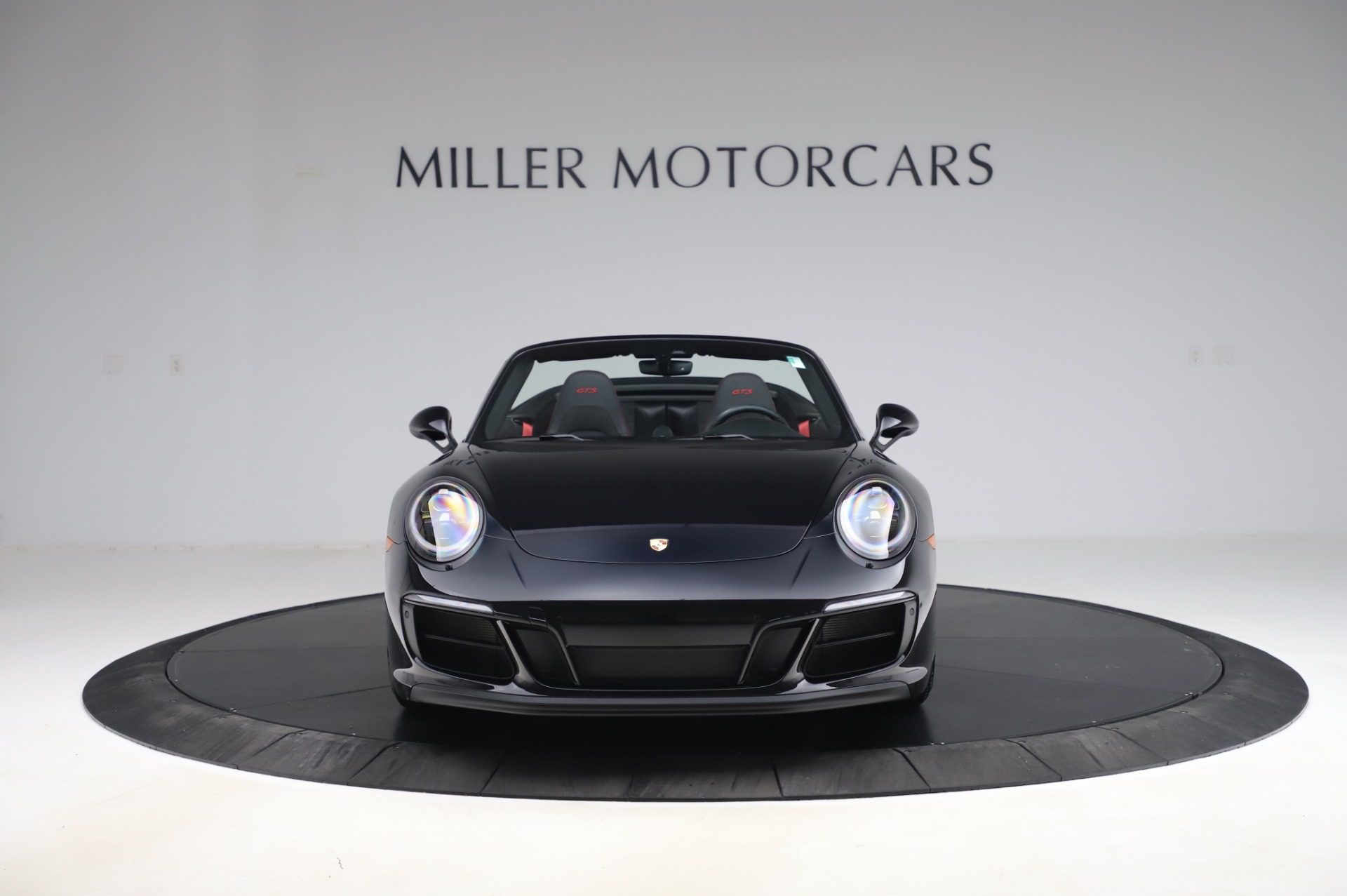 Used-2018-Porsche-911-Carrera-4-GTS
