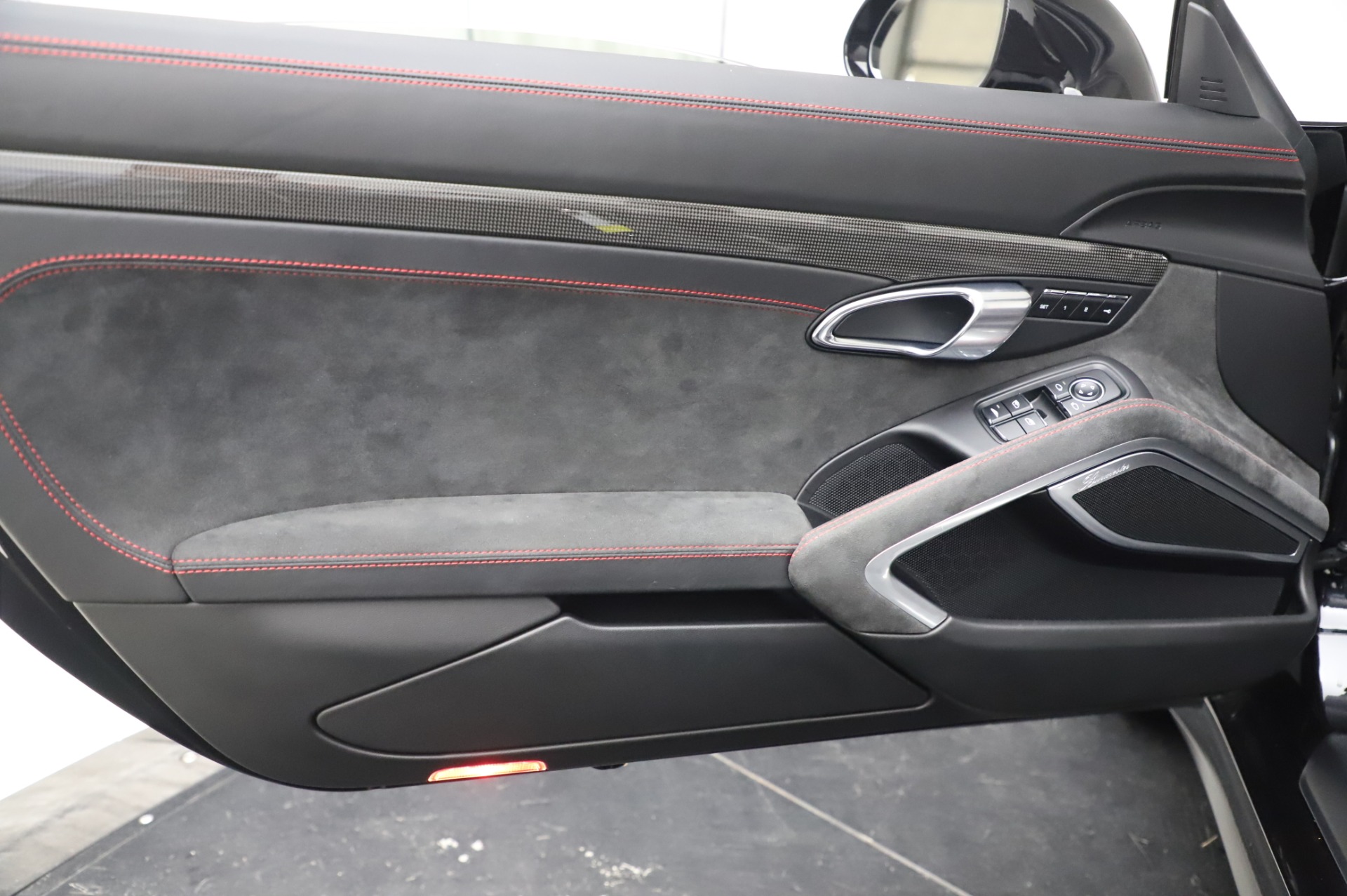 Used-2018-Porsche-911-Carrera-4-GTS