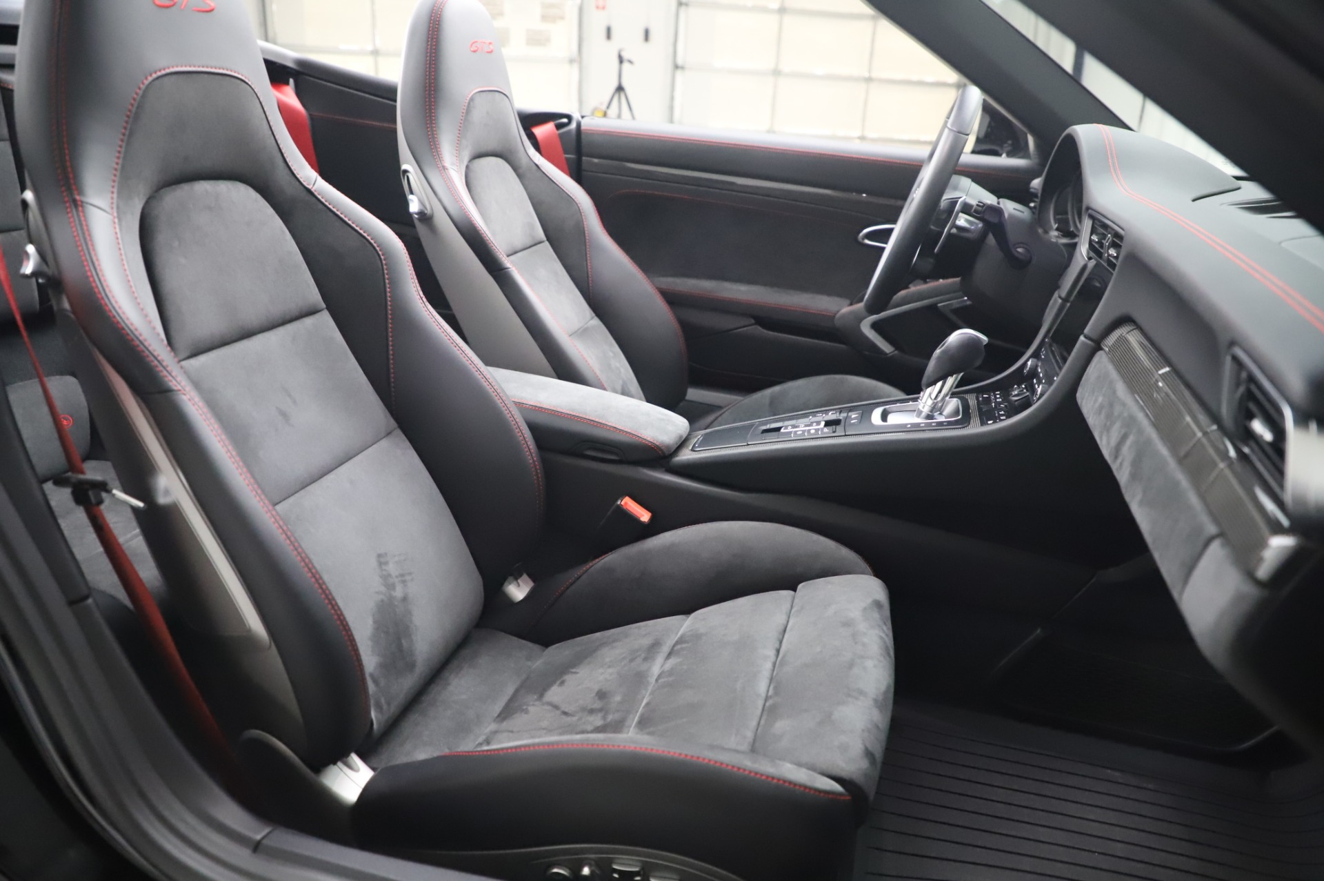 Used-2018-Porsche-911-Carrera-4-GTS