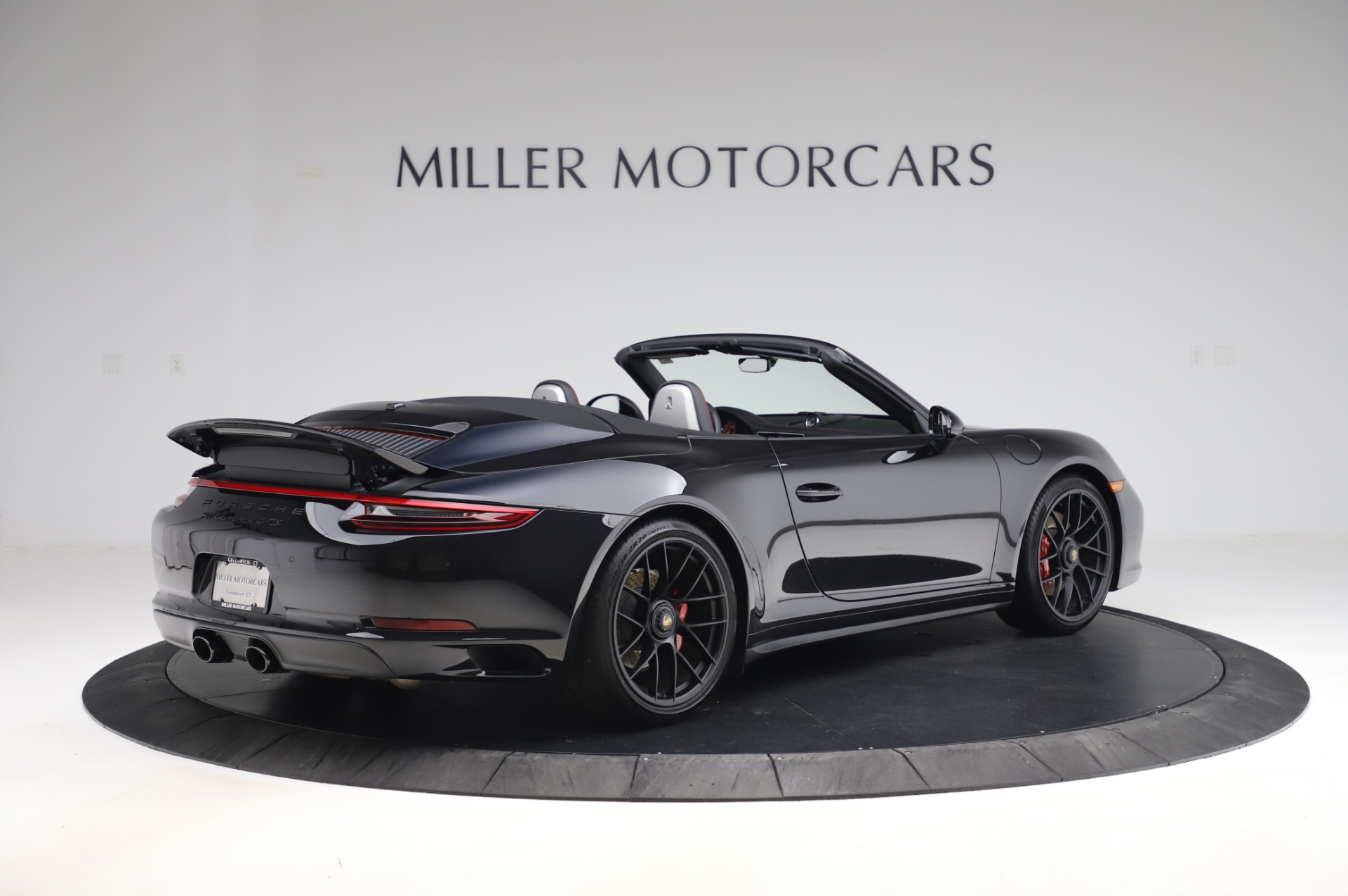 Used-2018-Porsche-911-Carrera-4-GTS