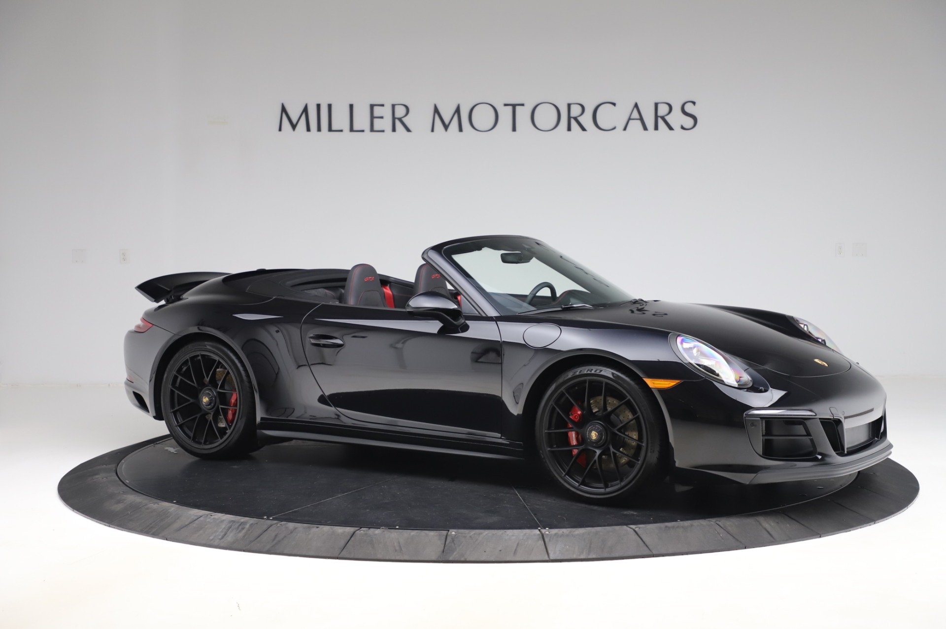 Used-2018-Porsche-911-Carrera-4-GTS