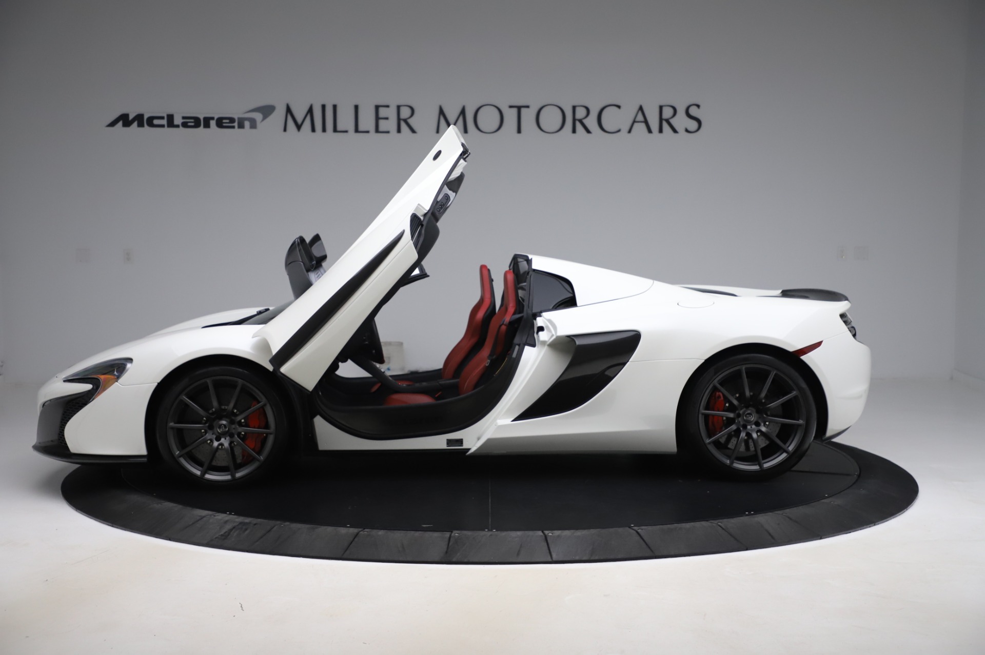 Used-2016-McLaren-650S-Spider