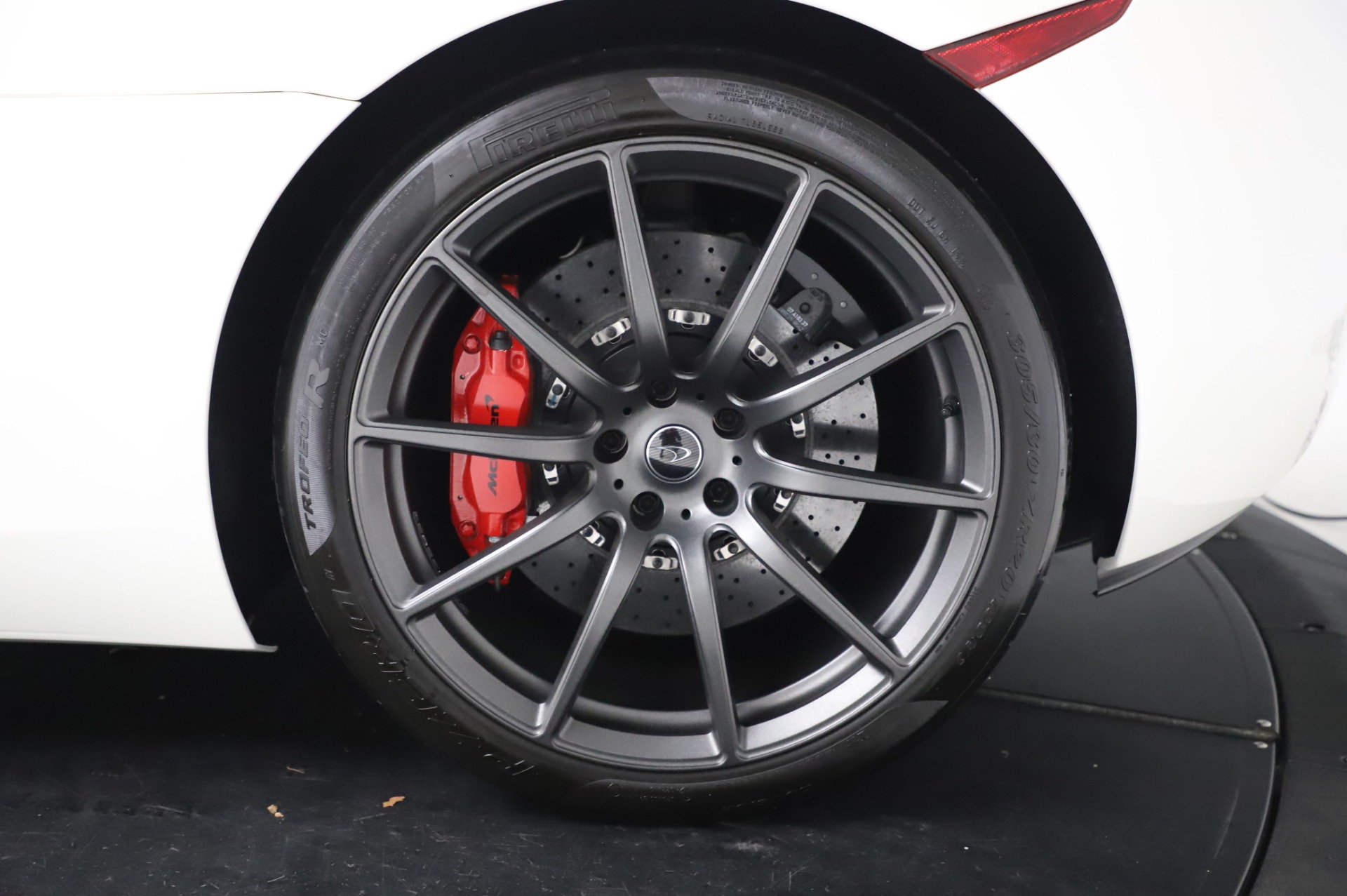 Used-2016-McLaren-650S-Spider