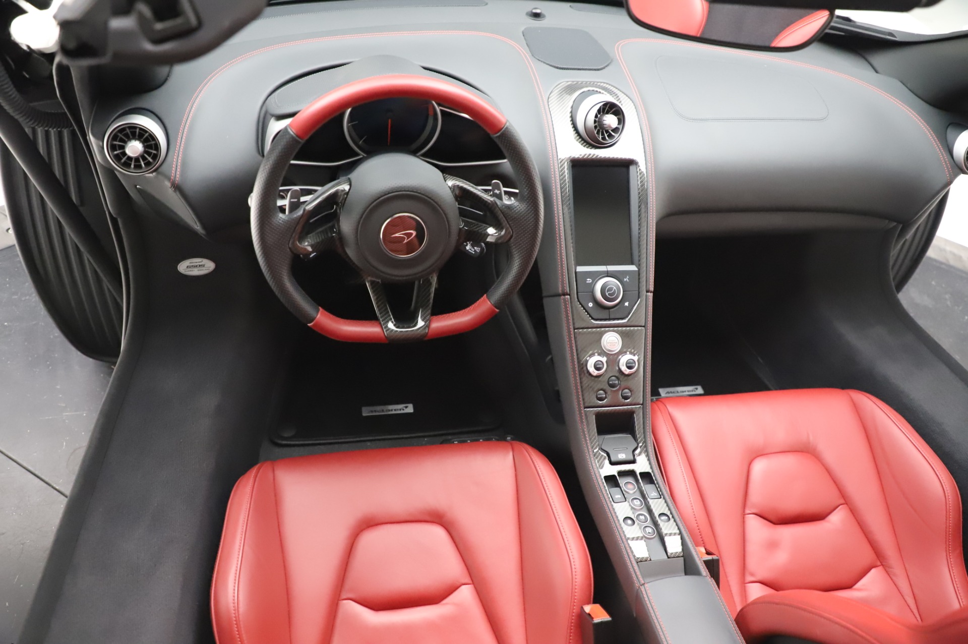 Used-2016-McLaren-650S-Spider