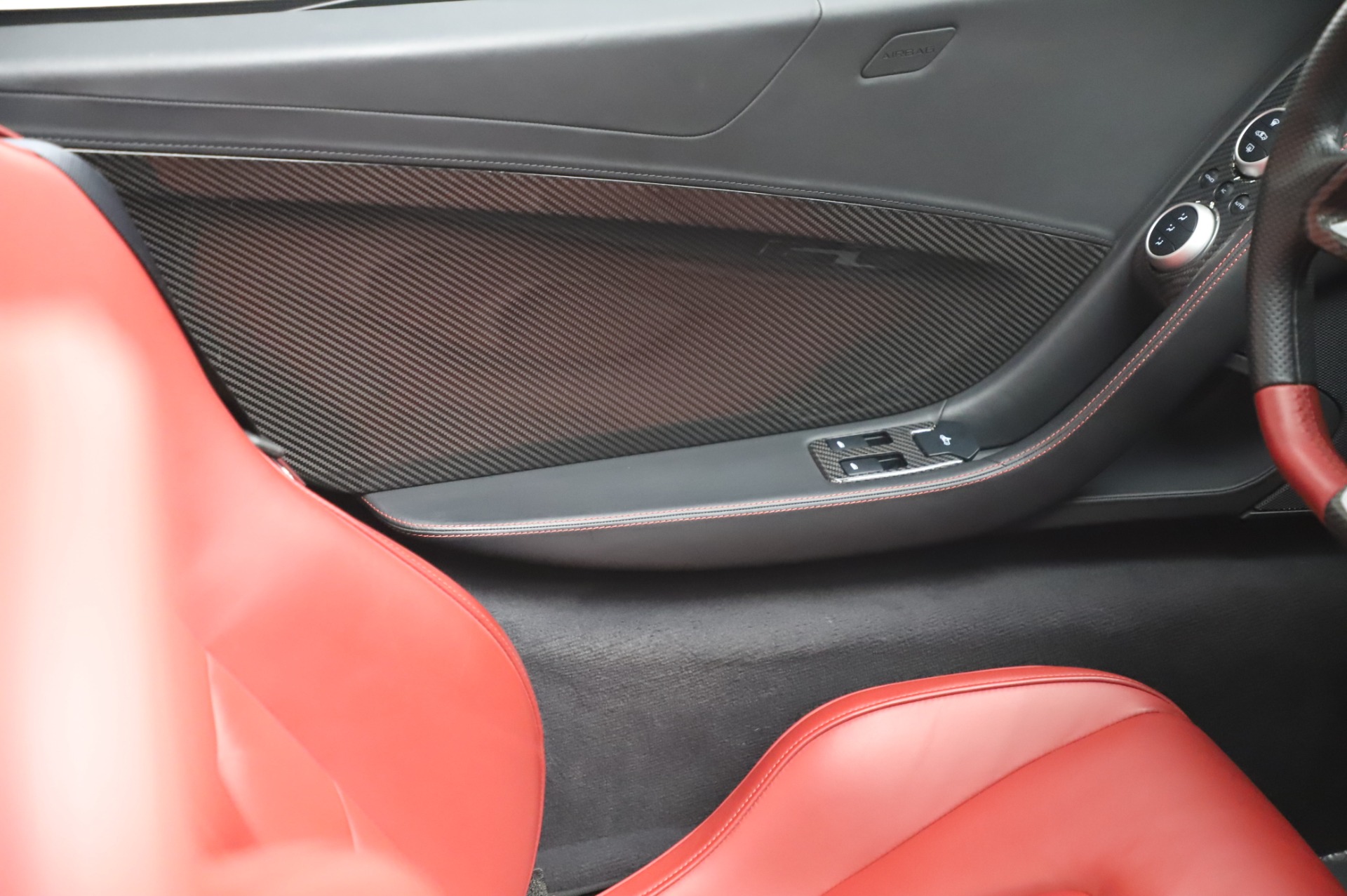 Used-2016-McLaren-650S-Spider