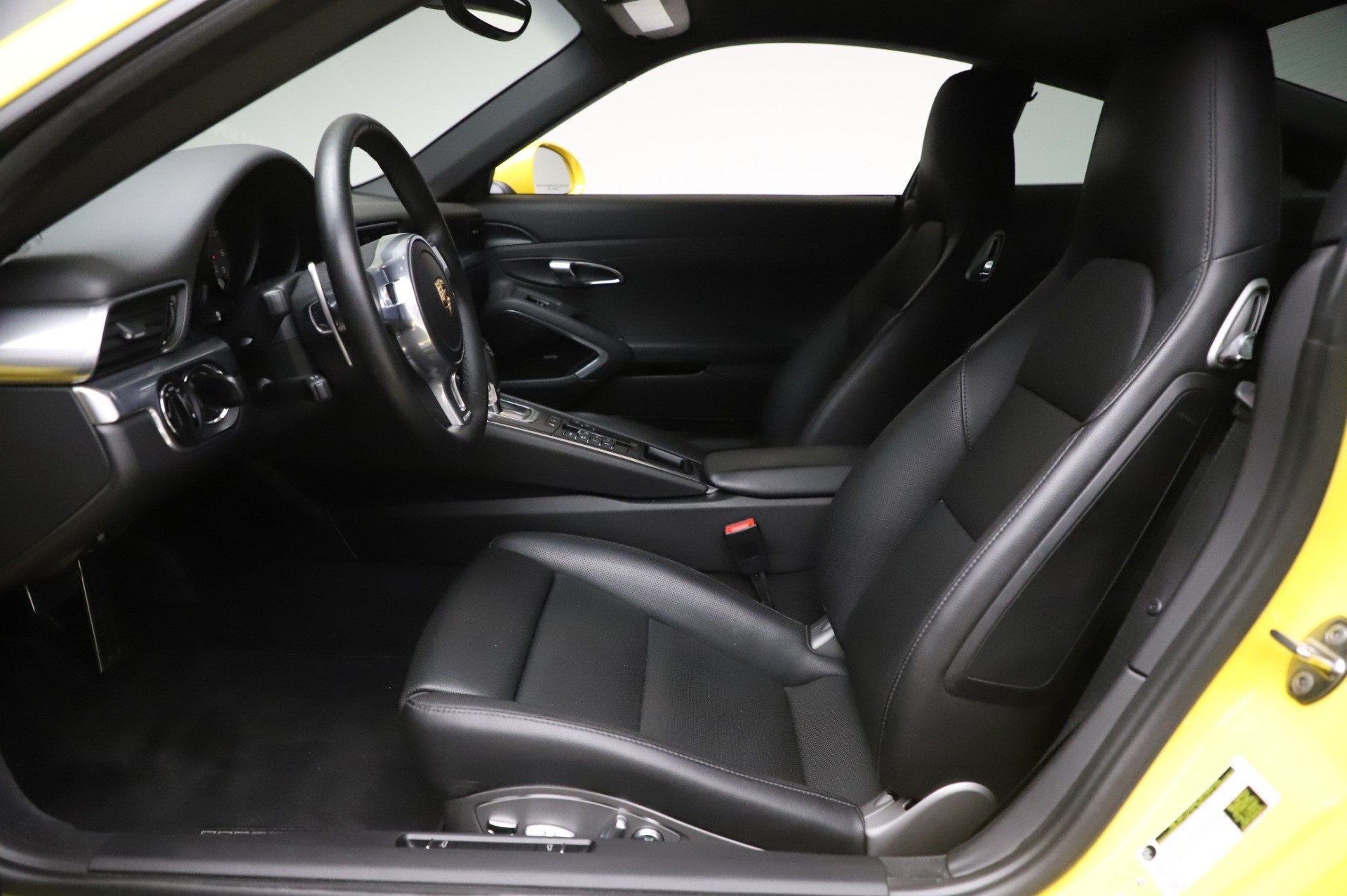 Used-2013-Porsche-911-Carrera-4S