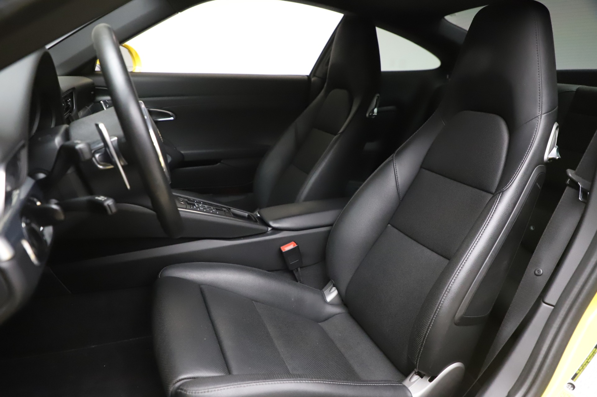 Used-2013-Porsche-911-Carrera-4S