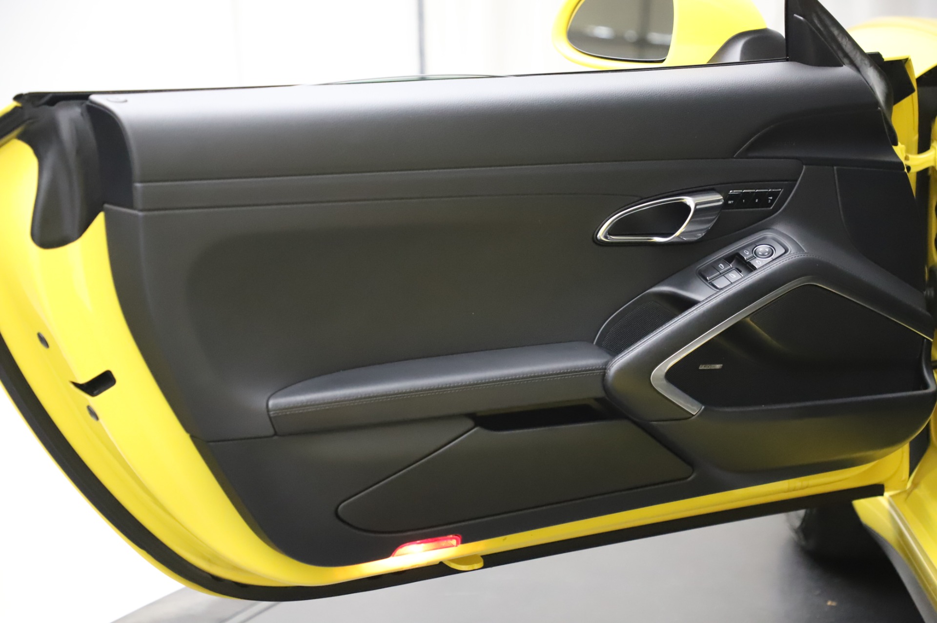 Used-2013-Porsche-911-Carrera-4S